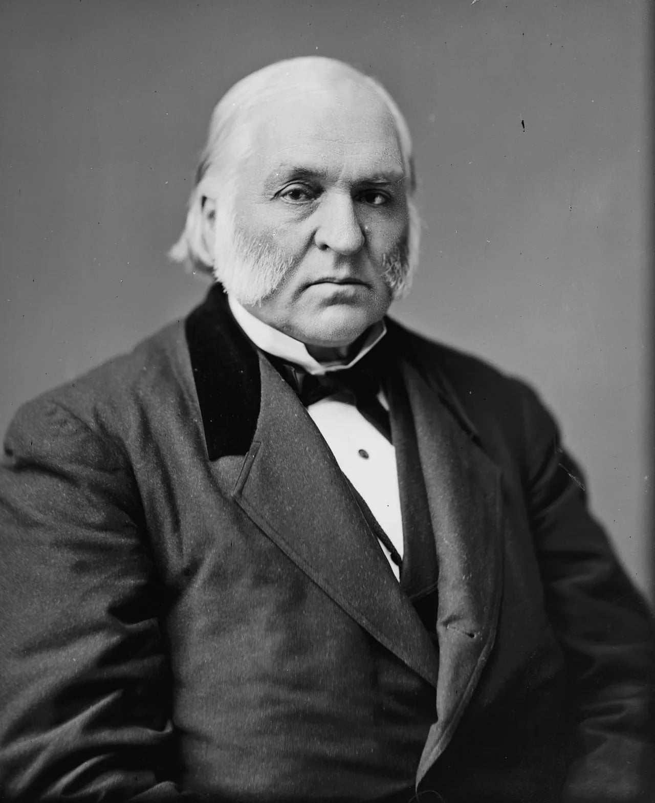 Porträt von Elbridge G. Lapham (1814–1890) – Gedenkseite