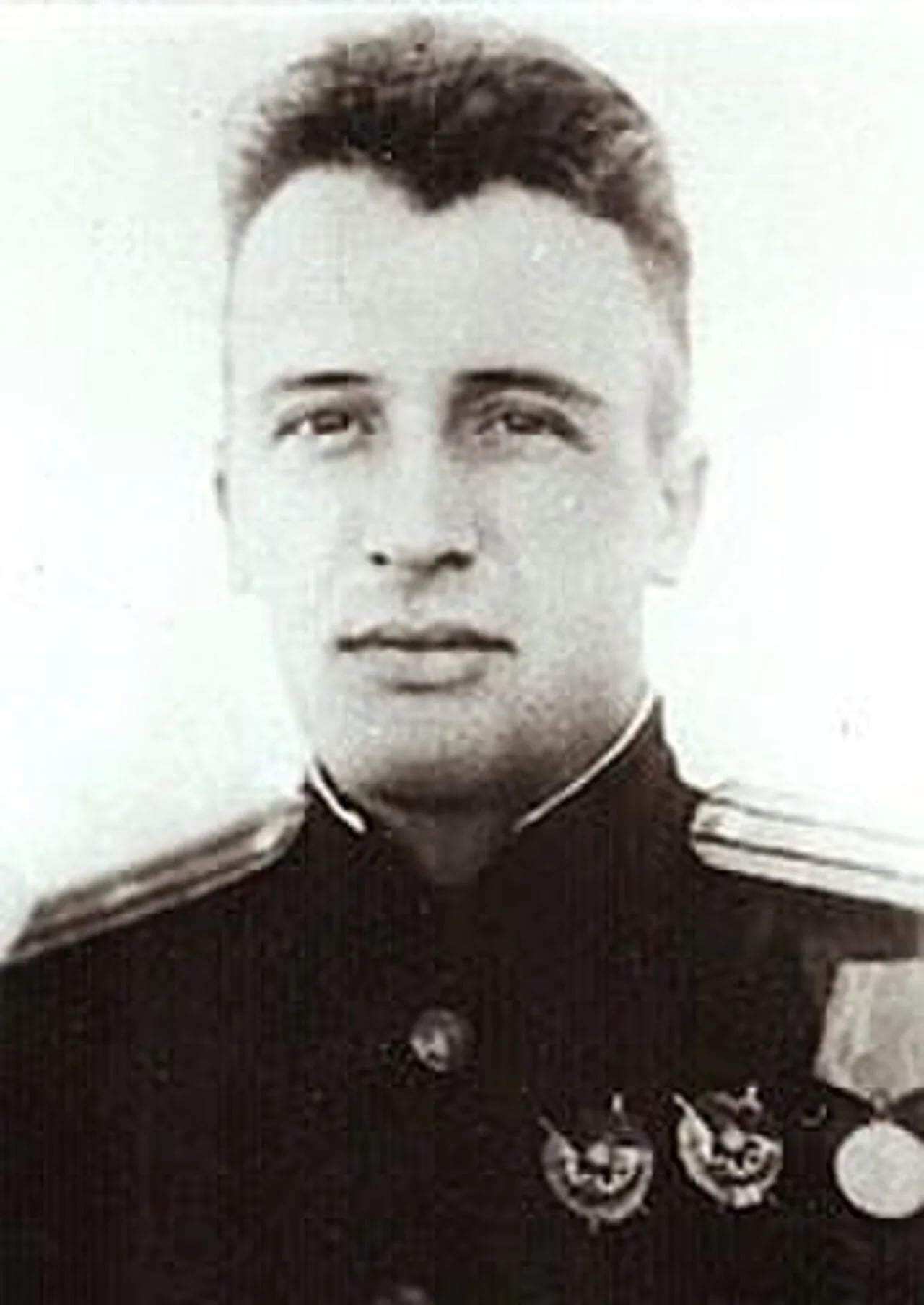 Porträt von Nikolay Sipyagin (1911–1943) – Gedenkseite