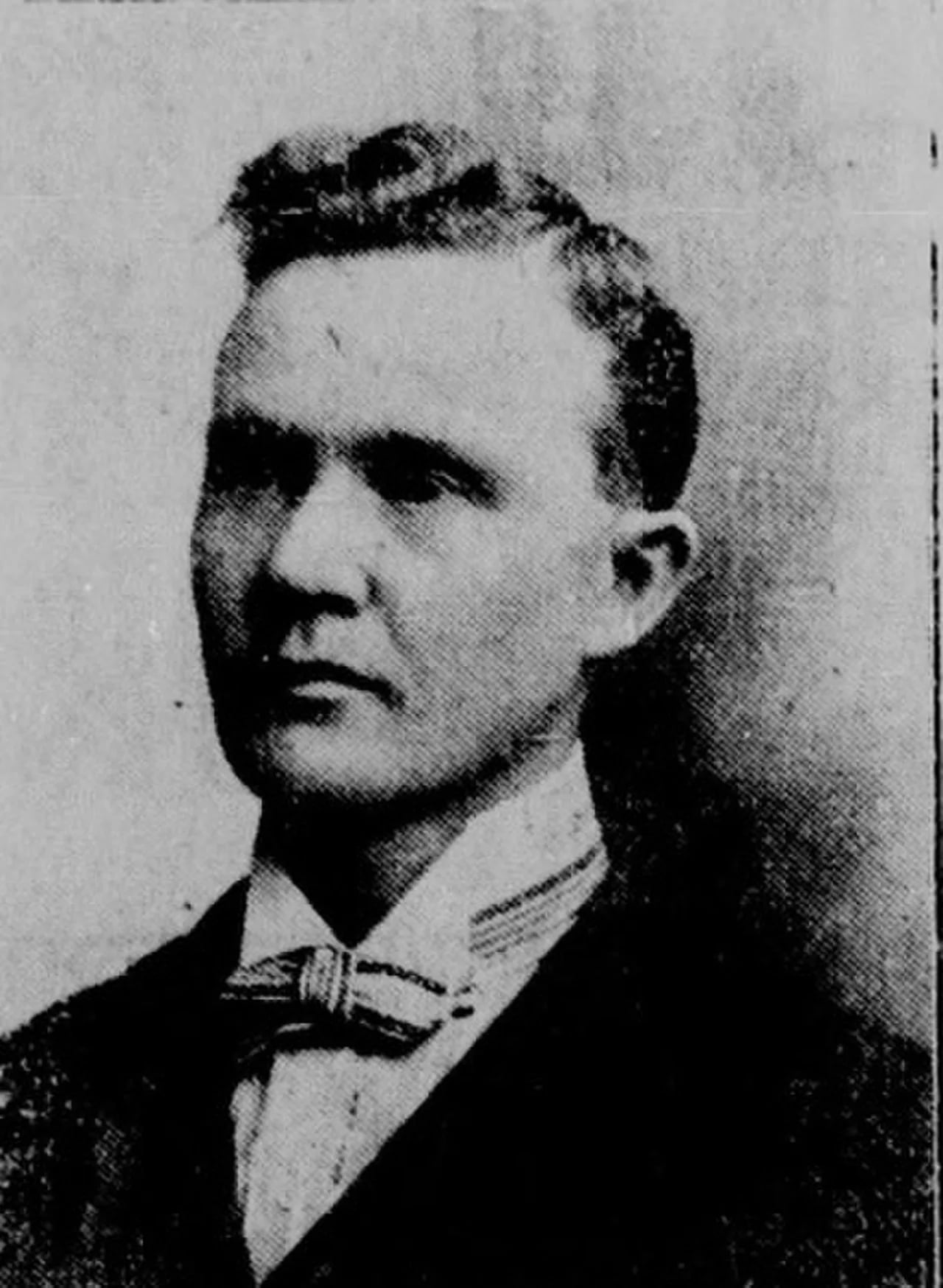 Portrait of Charles C. Moore (1866–1958) – memorial page
