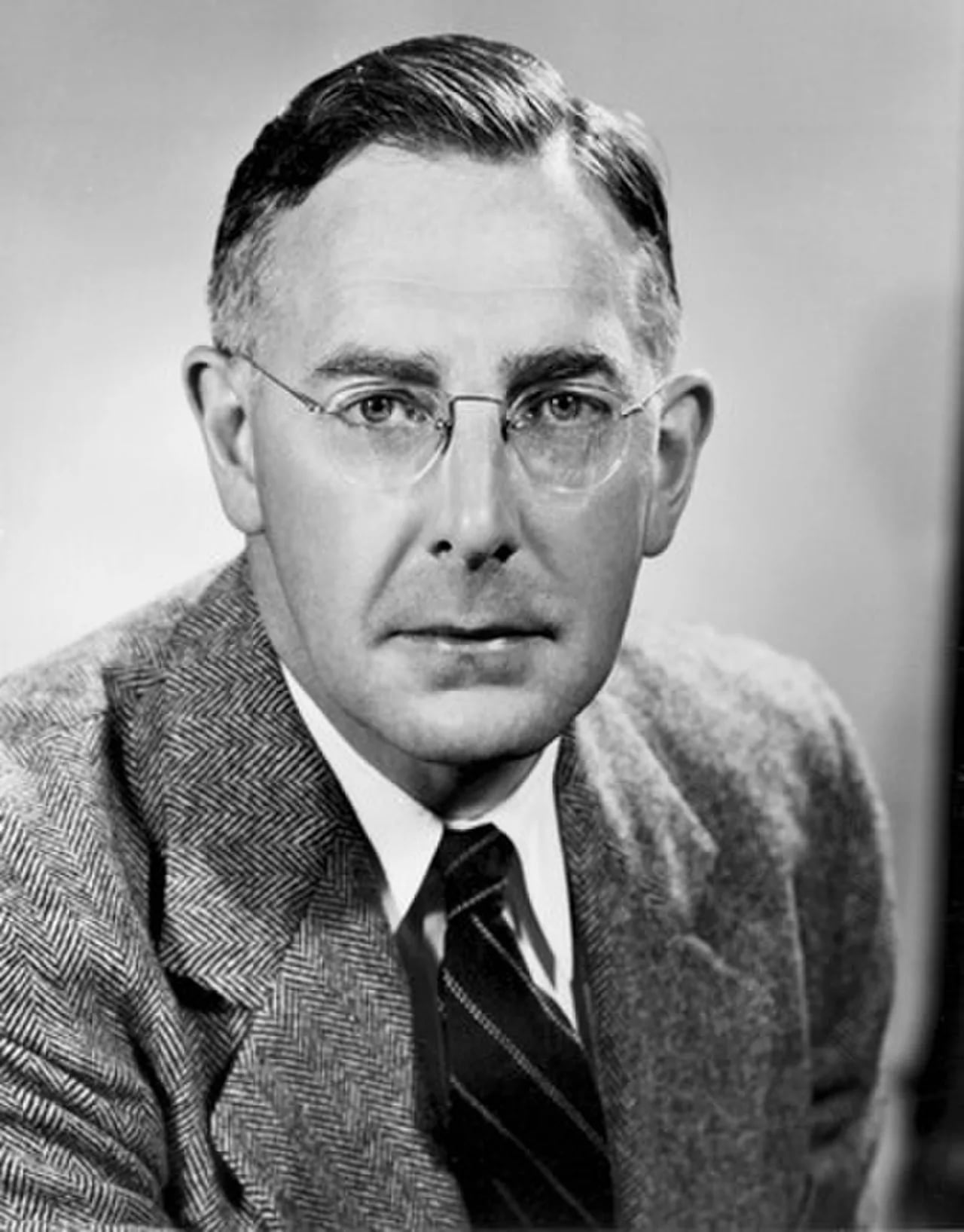 Porträt von Cyril Stanley Smith (1903–1992) – Gedenkseite