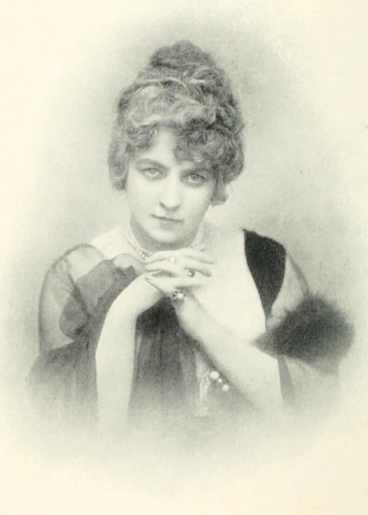 Porträt von Jeanne Paquin (1869–1936) – Gedenkseite