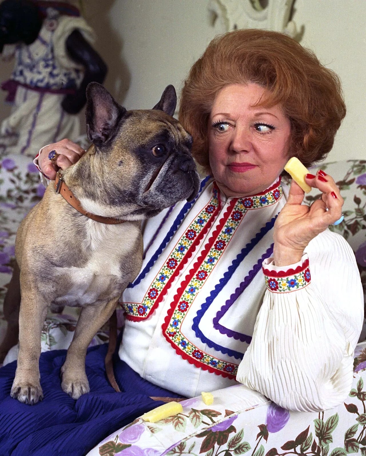 Portrait of Hermione Baddeley (1906–1986) – memorial page