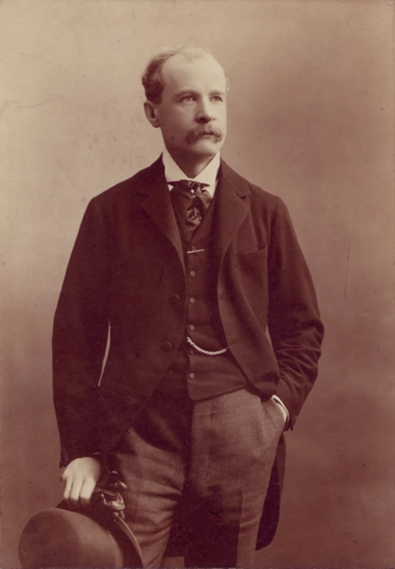 Portrait of Charles Fitzpatrick (1851–1942) – memorial page
