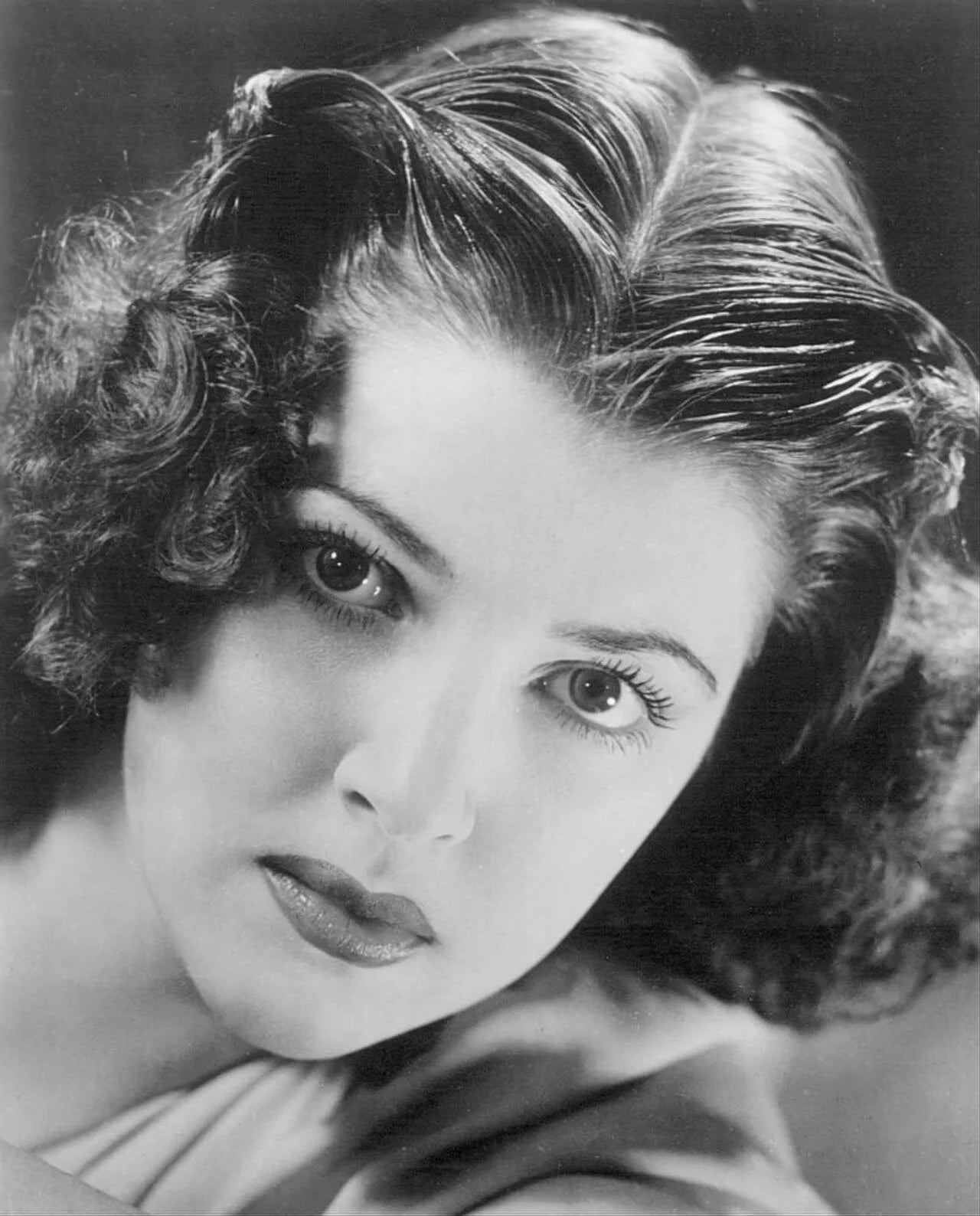 Portrait of Diana Barrymore (1921–1960) – memorial page