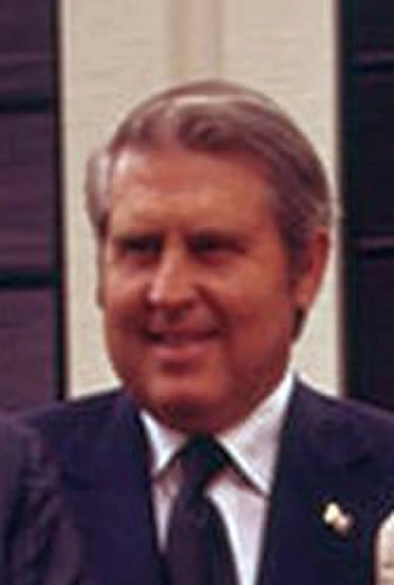 Portrait of Bill Waller (1926–2011) – memorial page