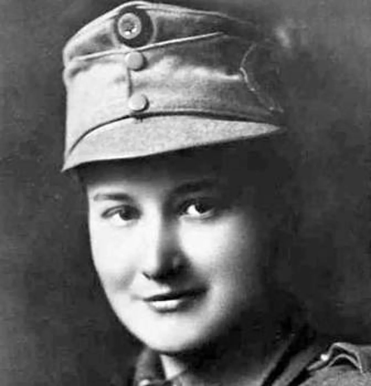 Portrait of Olena Stepaniw (1892–1963) – memorial page