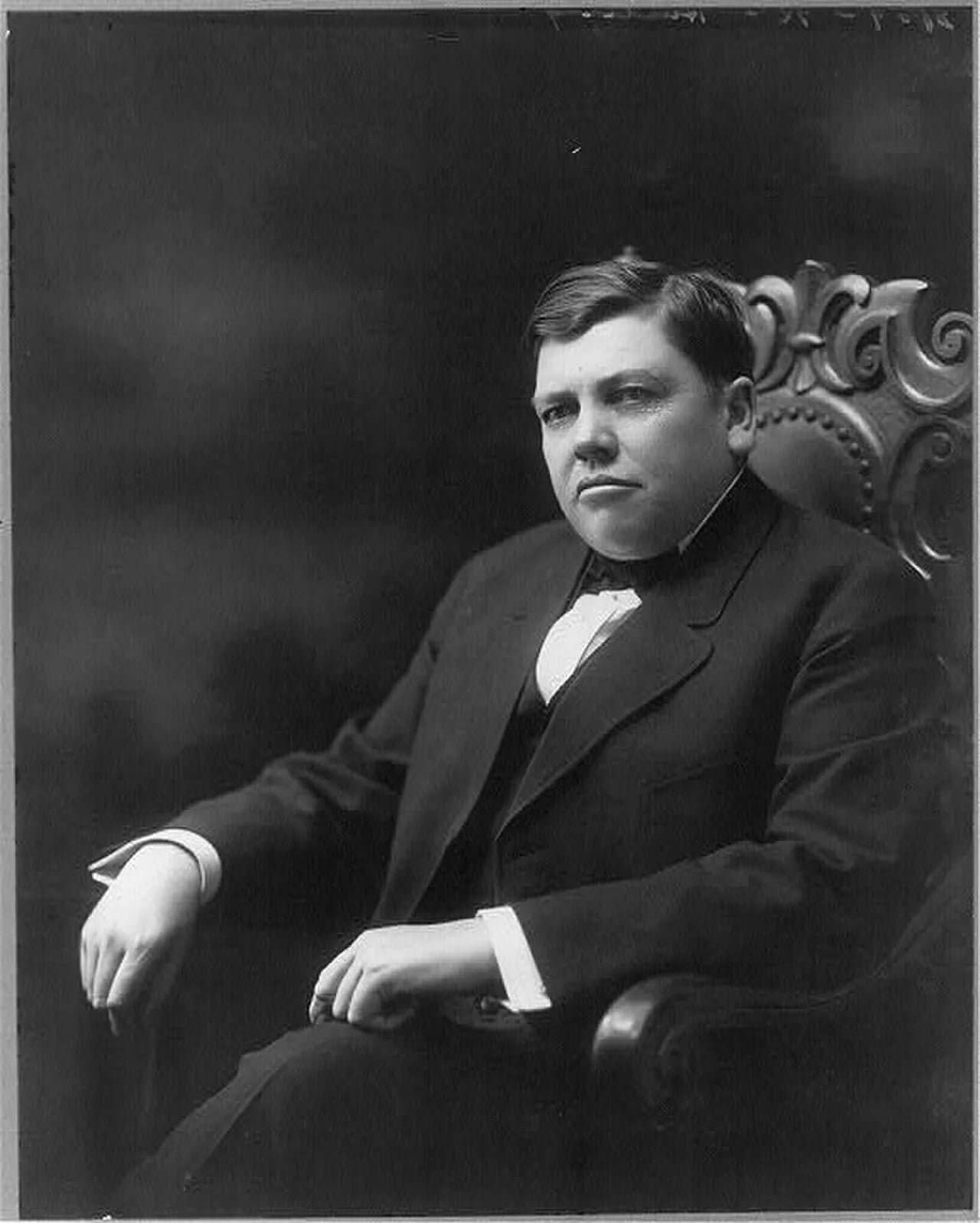 Portrait of Paul O. Husting (1866–1917) – memorial page