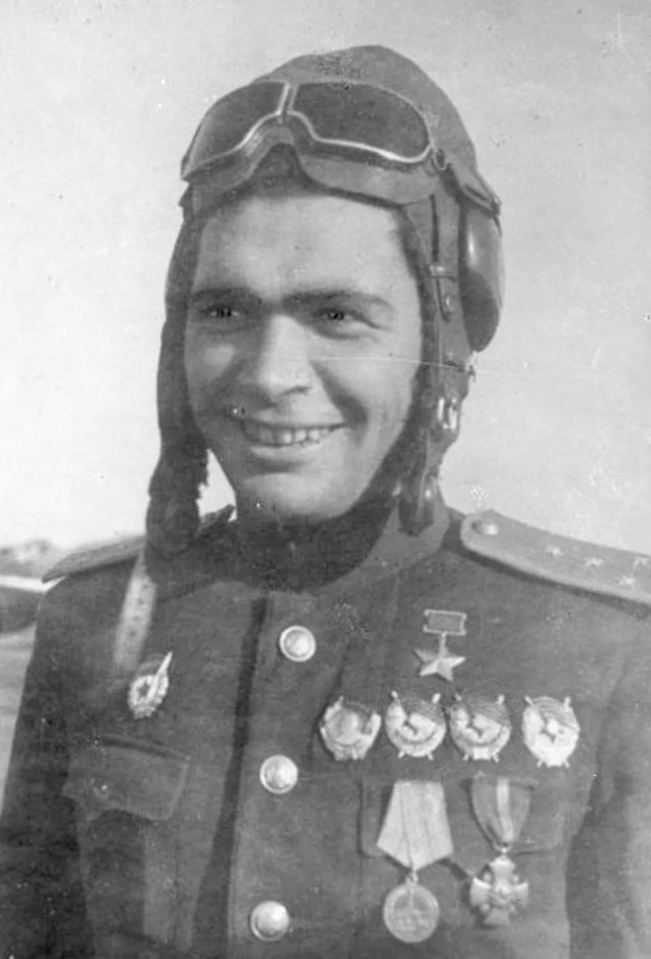 Portrait of Dmitri Mitrofanowitsch Tatarenko (1921–1995) – memorial page