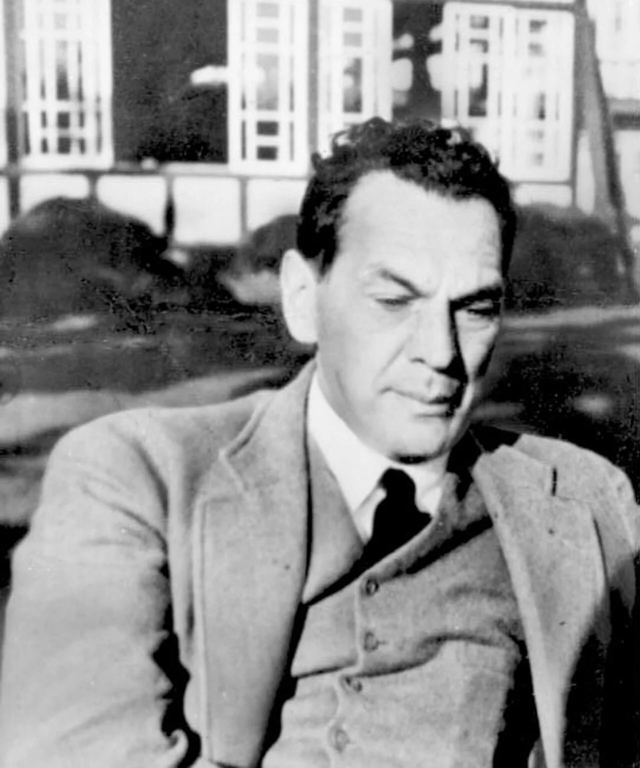 Portrait of Richard Sorge (1895–1944) – memorial page