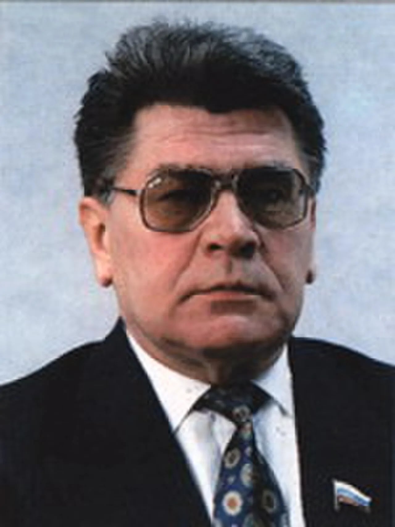 Porträt von Vladislav Tikhomirov (1939–2017) – Gedenkseite