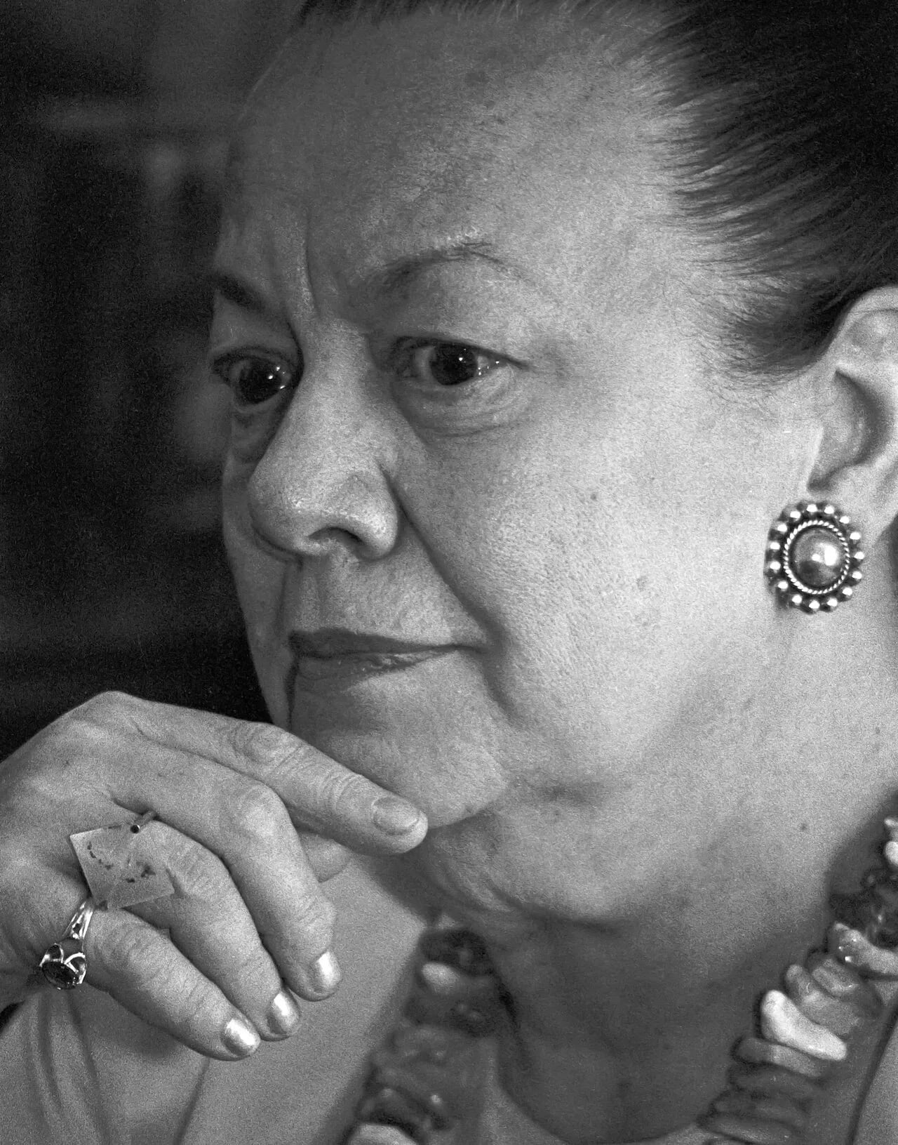 Portrait of Helen Patricia Thompson (1926–2016) – memorial page