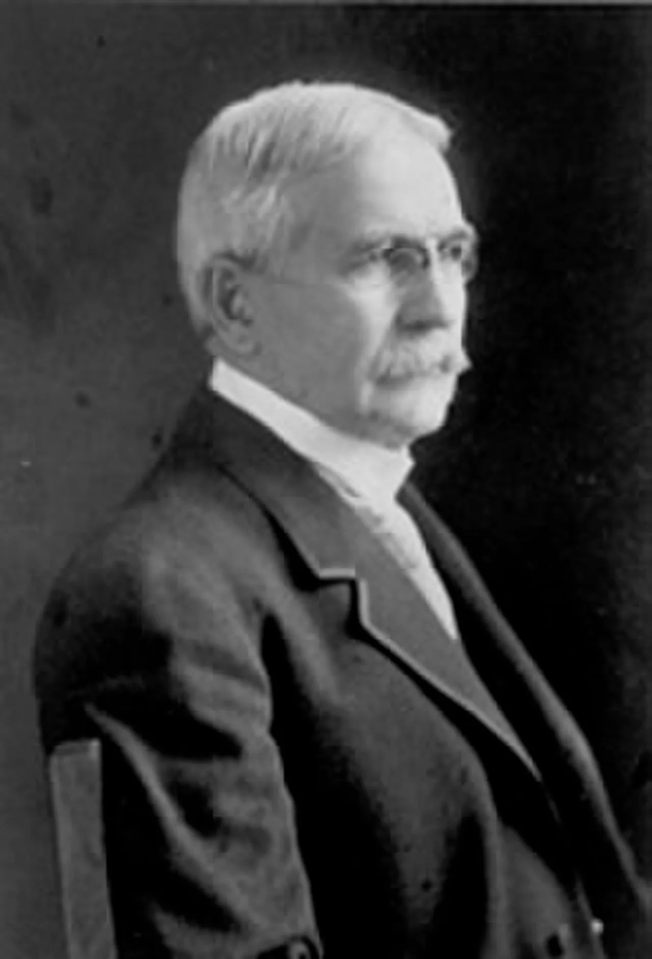 Portrait of Robert J. Gamble (1851–1924) – memorial page