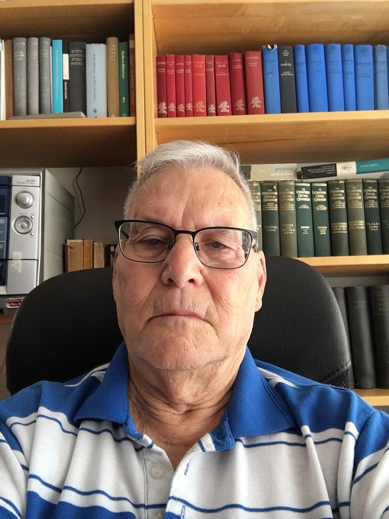 Portrait of Yair Hoffman (1937–2019) – memorial page