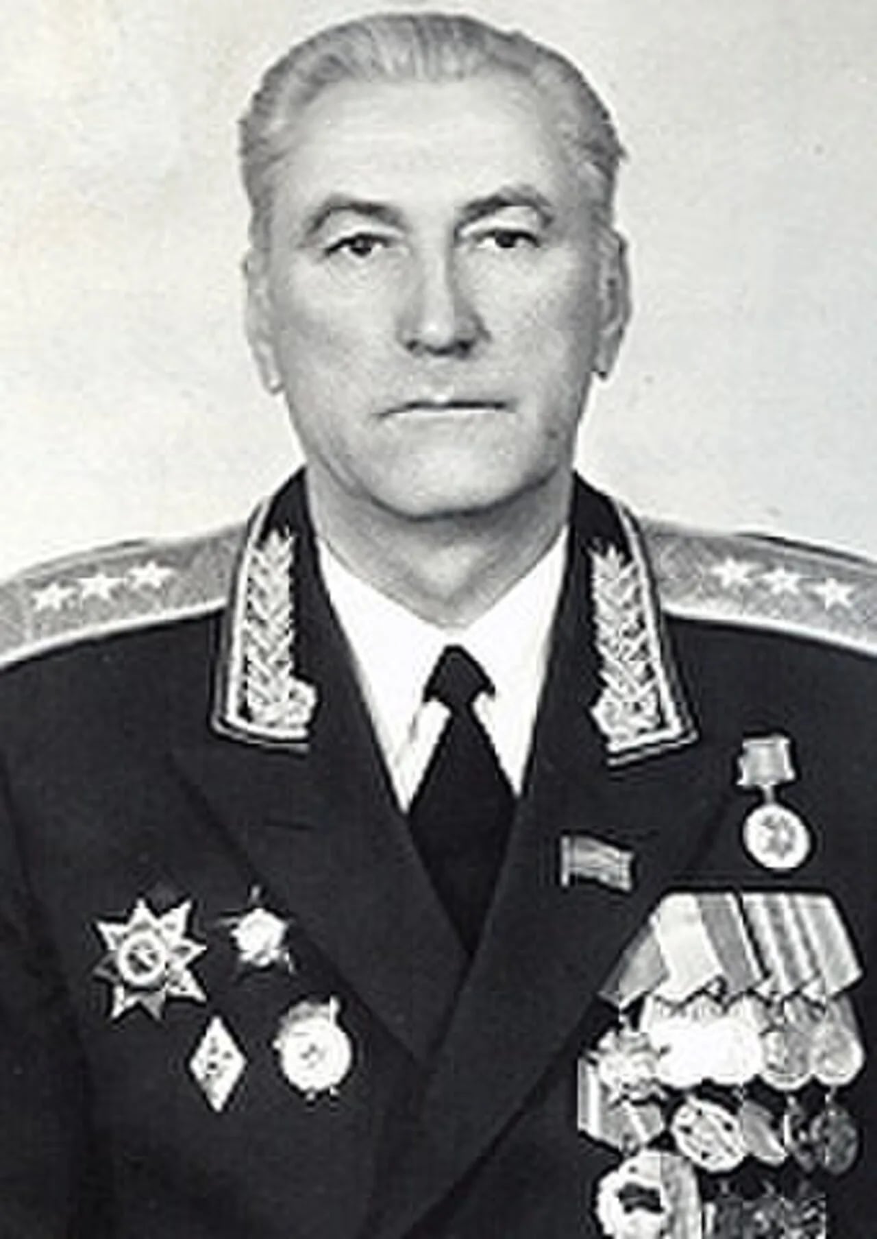 Porträt von Juri Wladimirowitsch Tucharinow (1927–1998) – Gedenkseite