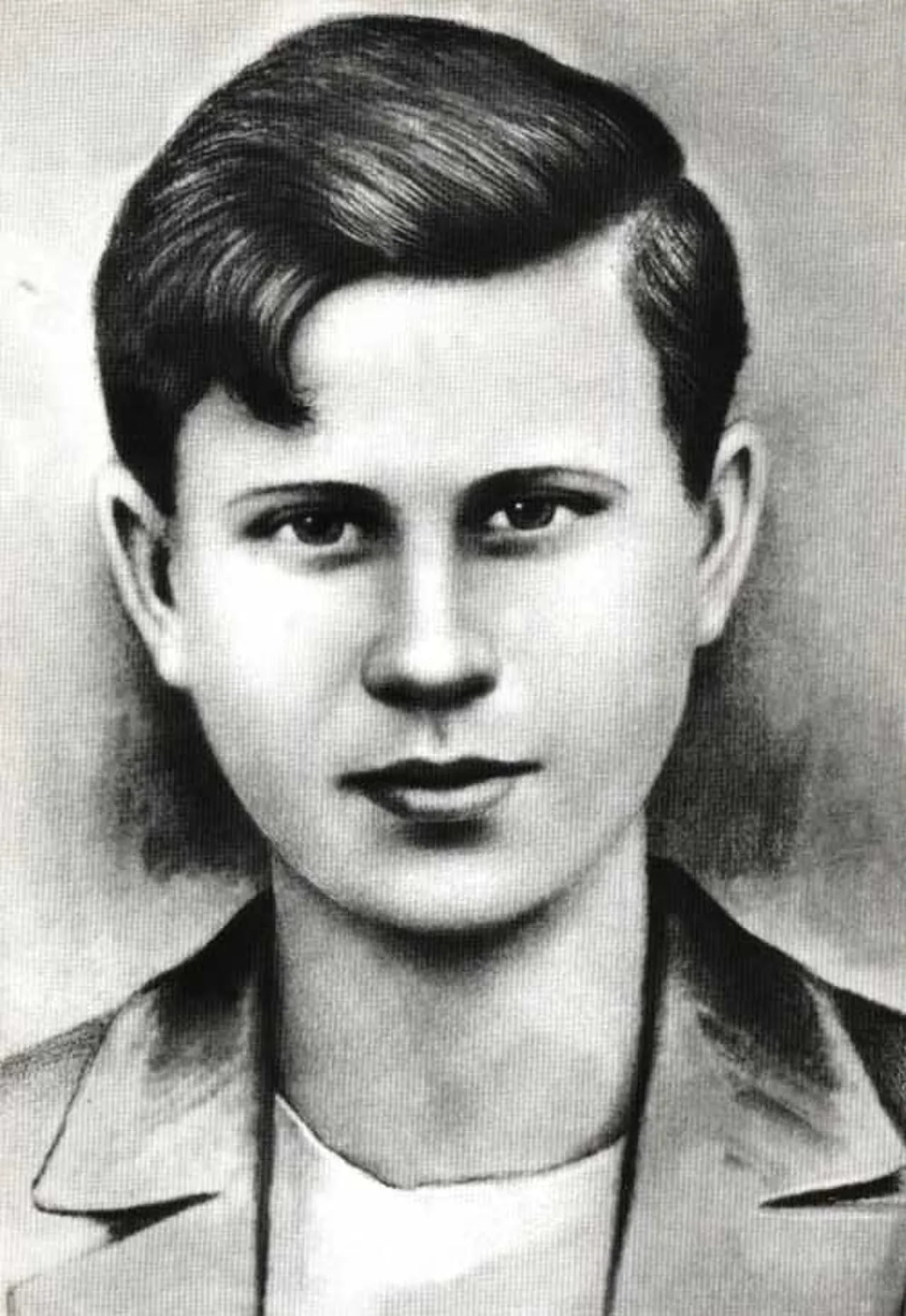Porträt von Sergey Tyulenin (1925–1943) – Gedenkseite