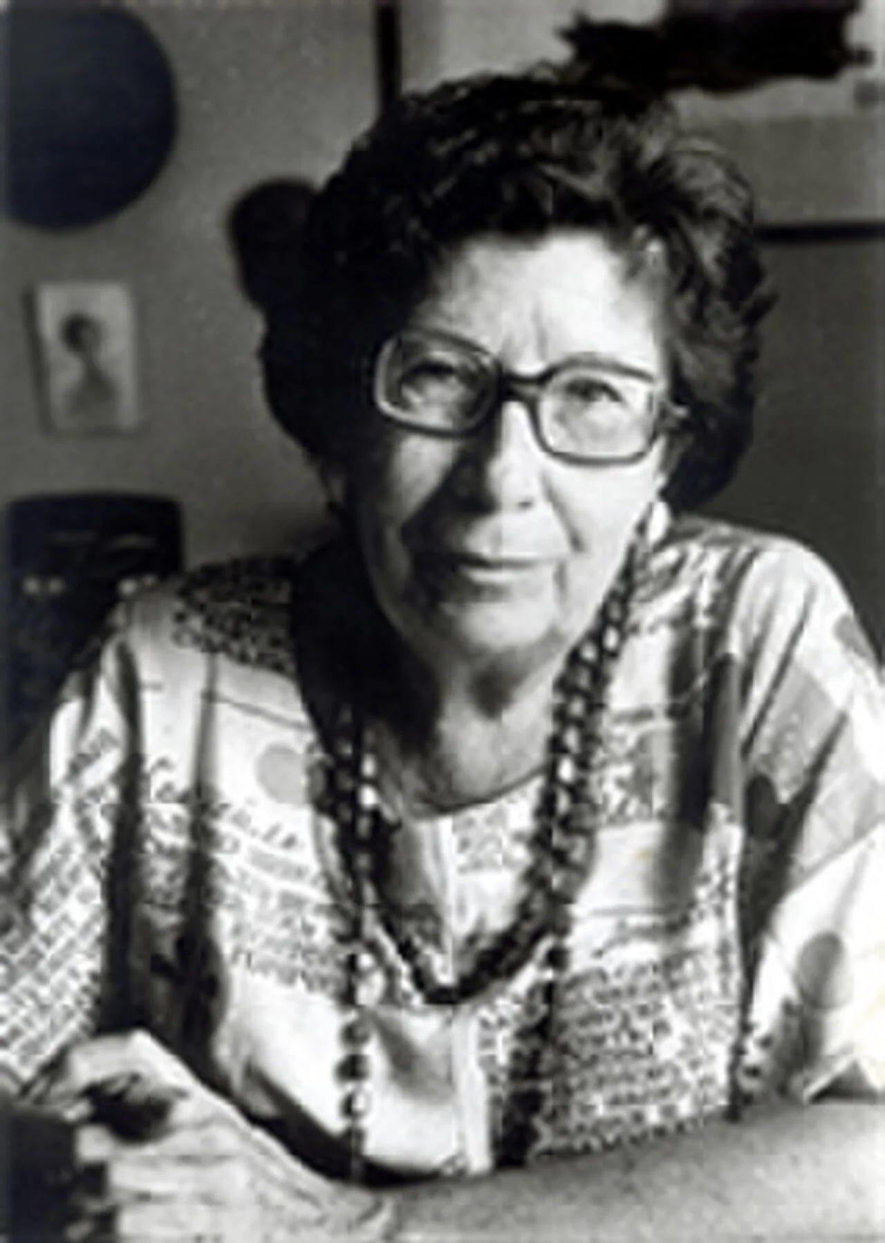 Portrait of Dora Alonso (1910–2001) – memorial page