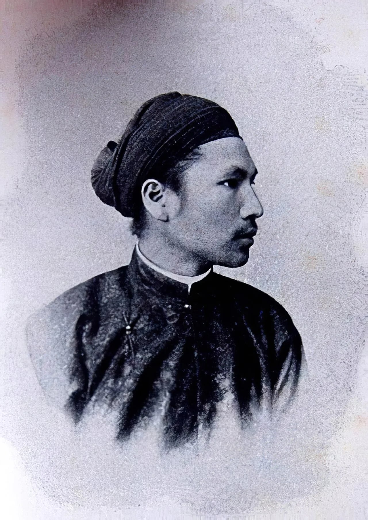 Porträt von Hàm Nghi (1871–1944) – Gedenkseite