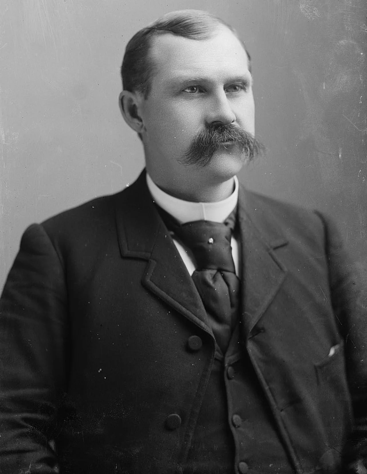 Porträt von Alva L. Hager (1850–1923) – Gedenkseite