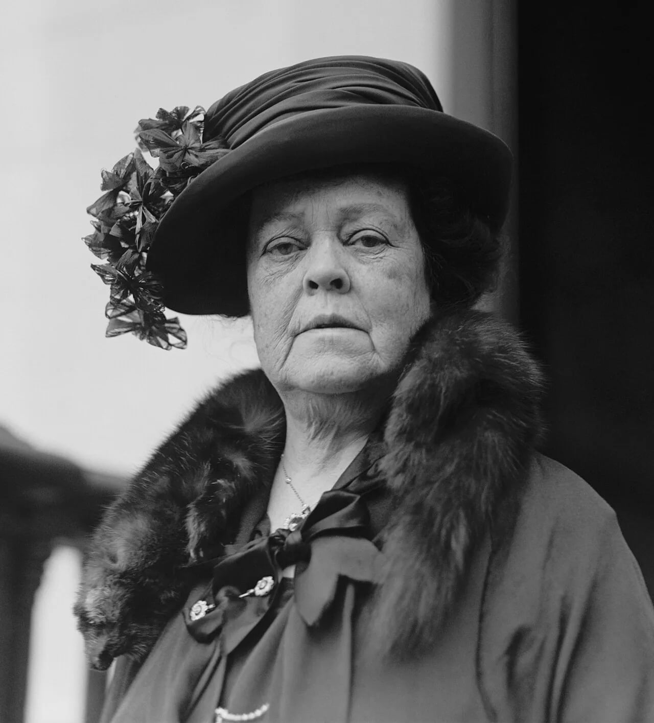 Portrait of Alva Vanderbilt Belmont (1853–1933) – memorial page