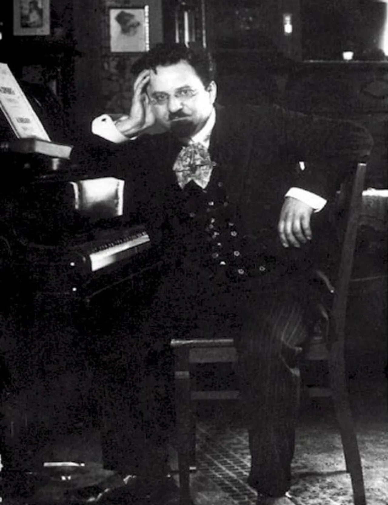 Porträt von Sigfrid Karg-Elert (1877–1933) – Gedenkseite