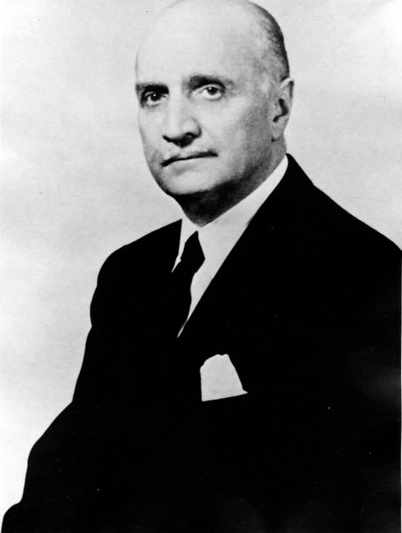 Porträt von Loy W. Henderson (1892–1986) – Gedenkseite
