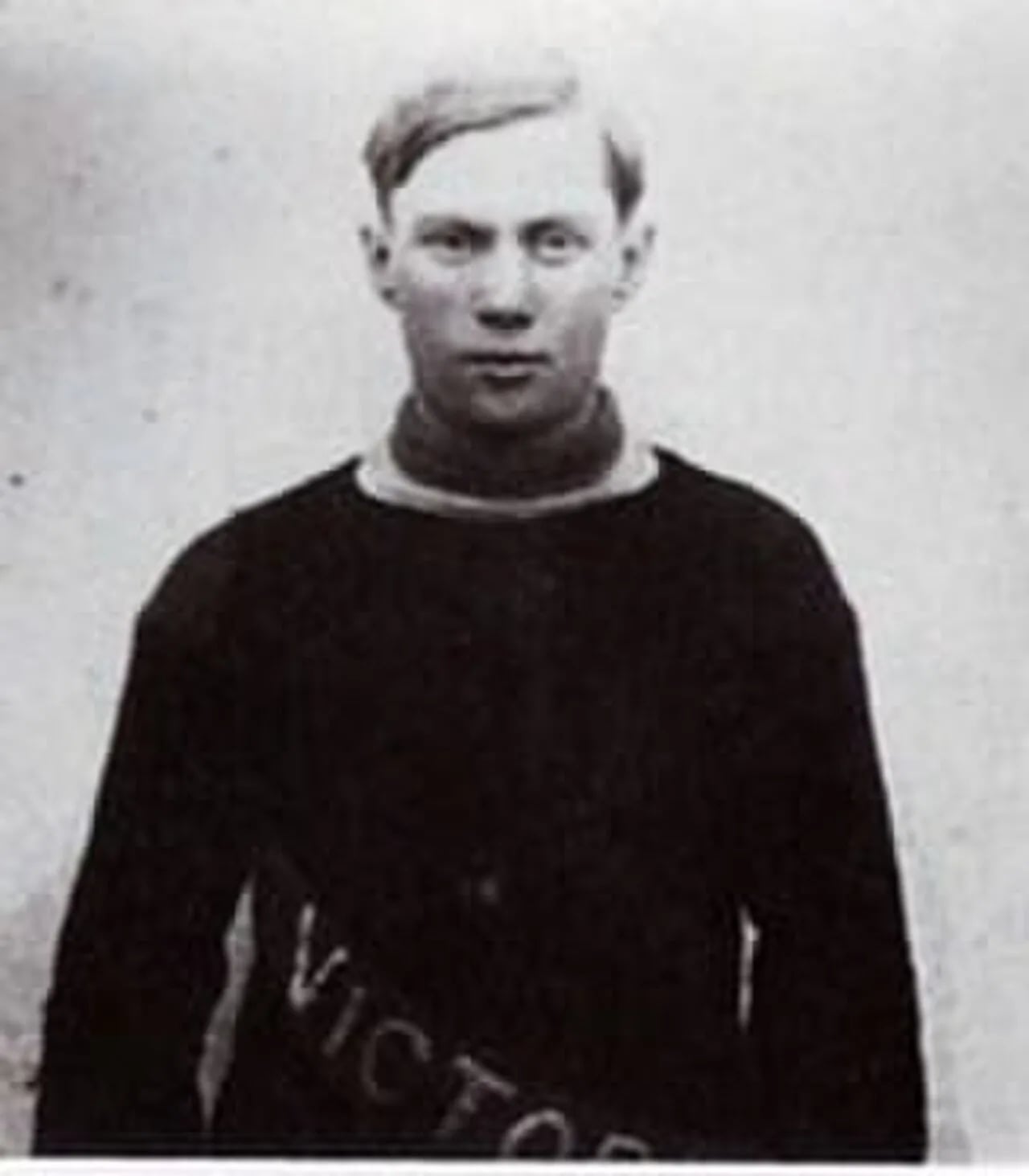 Porträt von Tommy Dunderdale (1887–1960) – Gedenkseite
