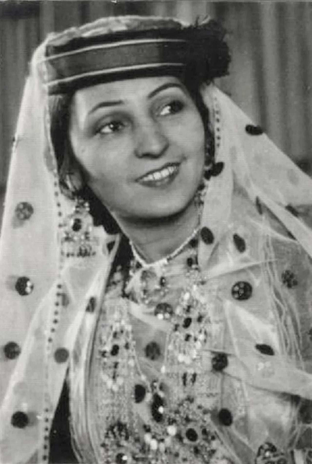 Portrait of Tamara Chanum (1906–1991) – memorial page