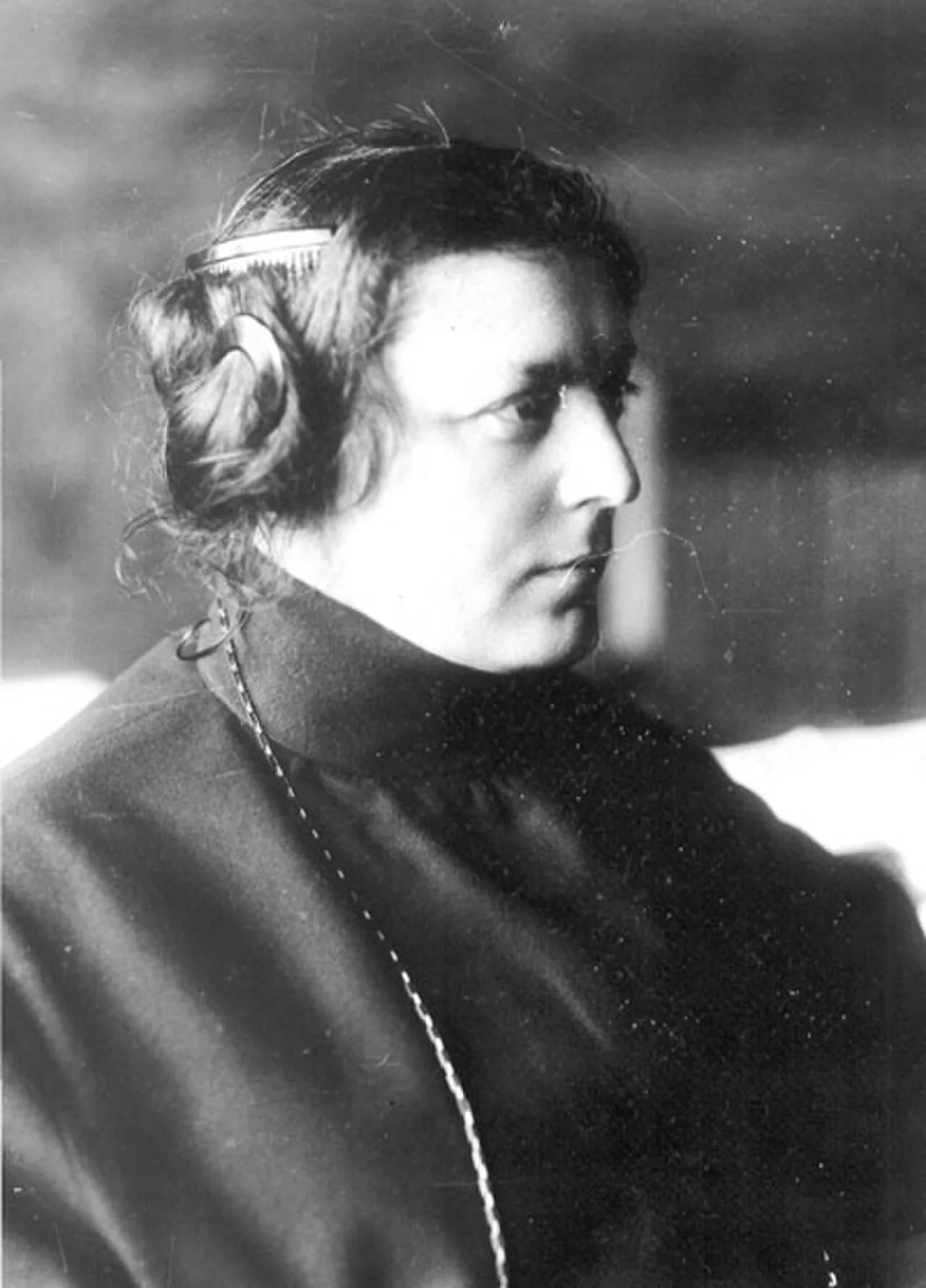 Portrait of Olga Dawidowna Kamenewa (1883–1941) – memorial page