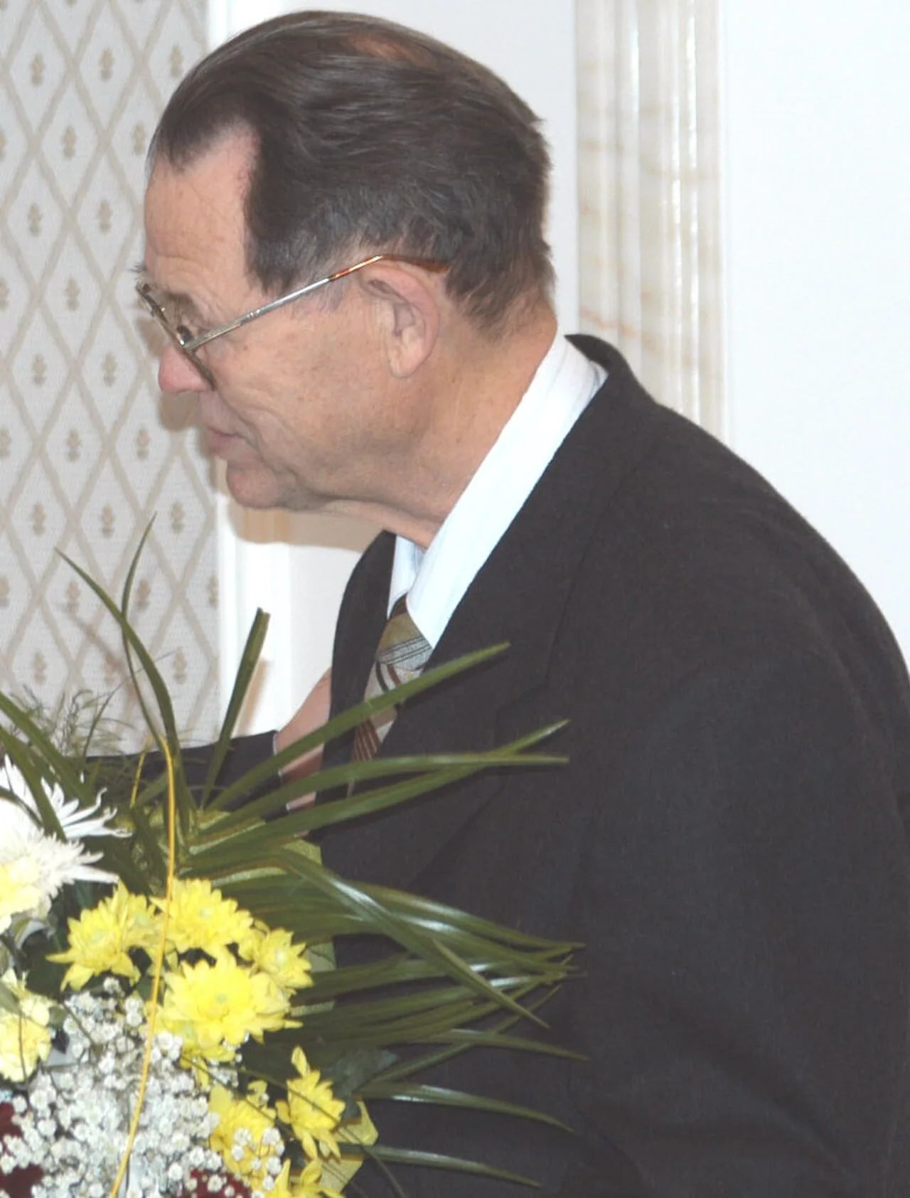 Porträt von Ildar Yuzeyev (1933–2004) – Gedenkseite