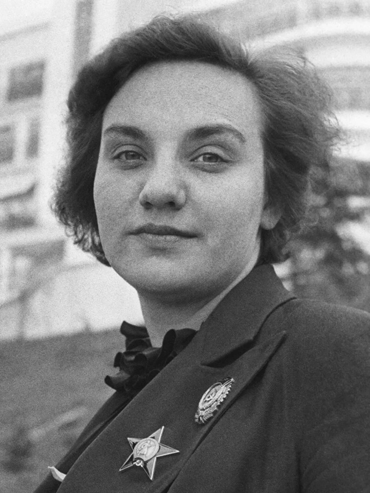 Portrait of Walentina Stepanowna Grisodubowa (1909–1993) – memorial page