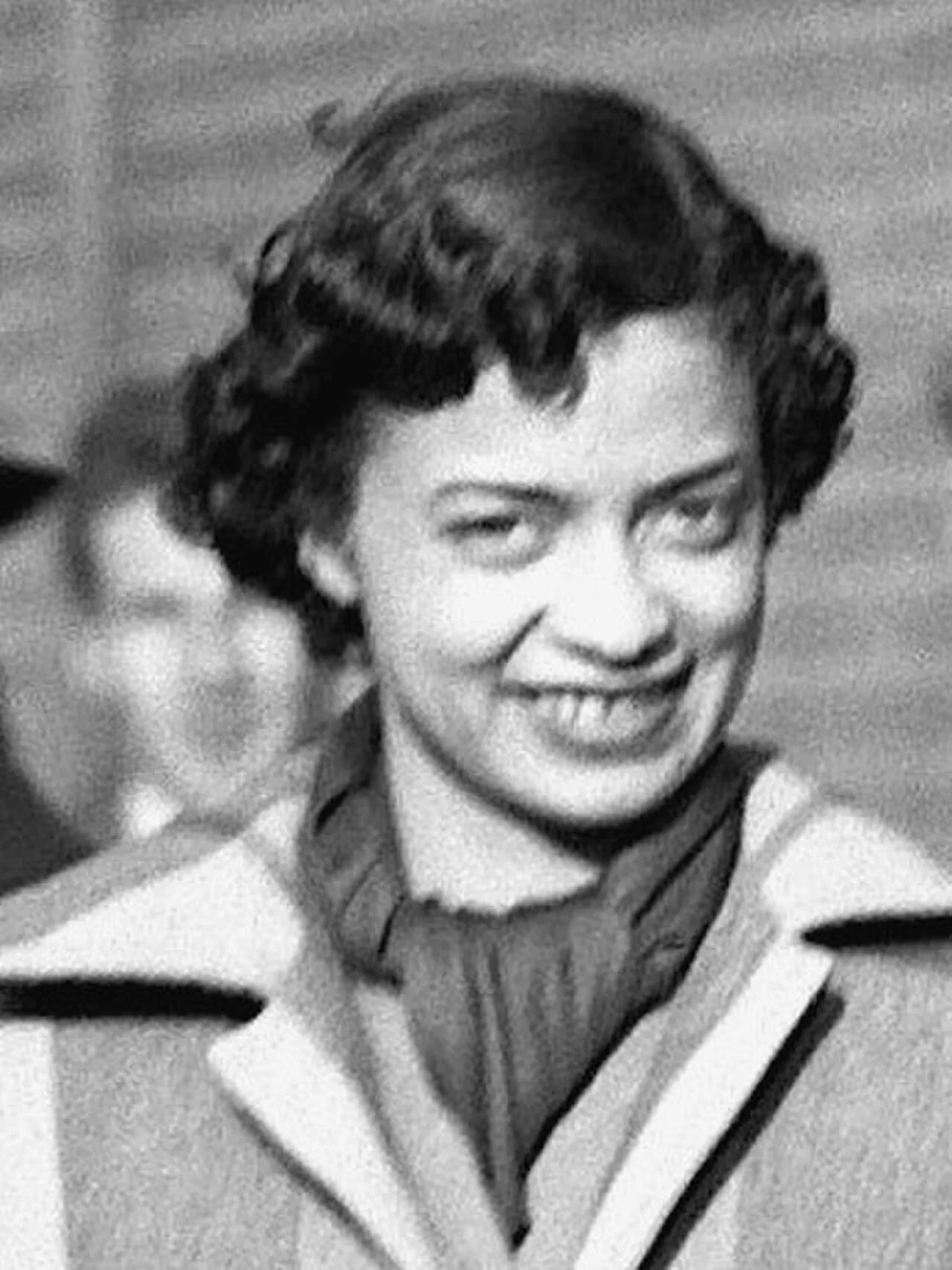 Porträt von Kay Davis (1920–2012) – Gedenkseite