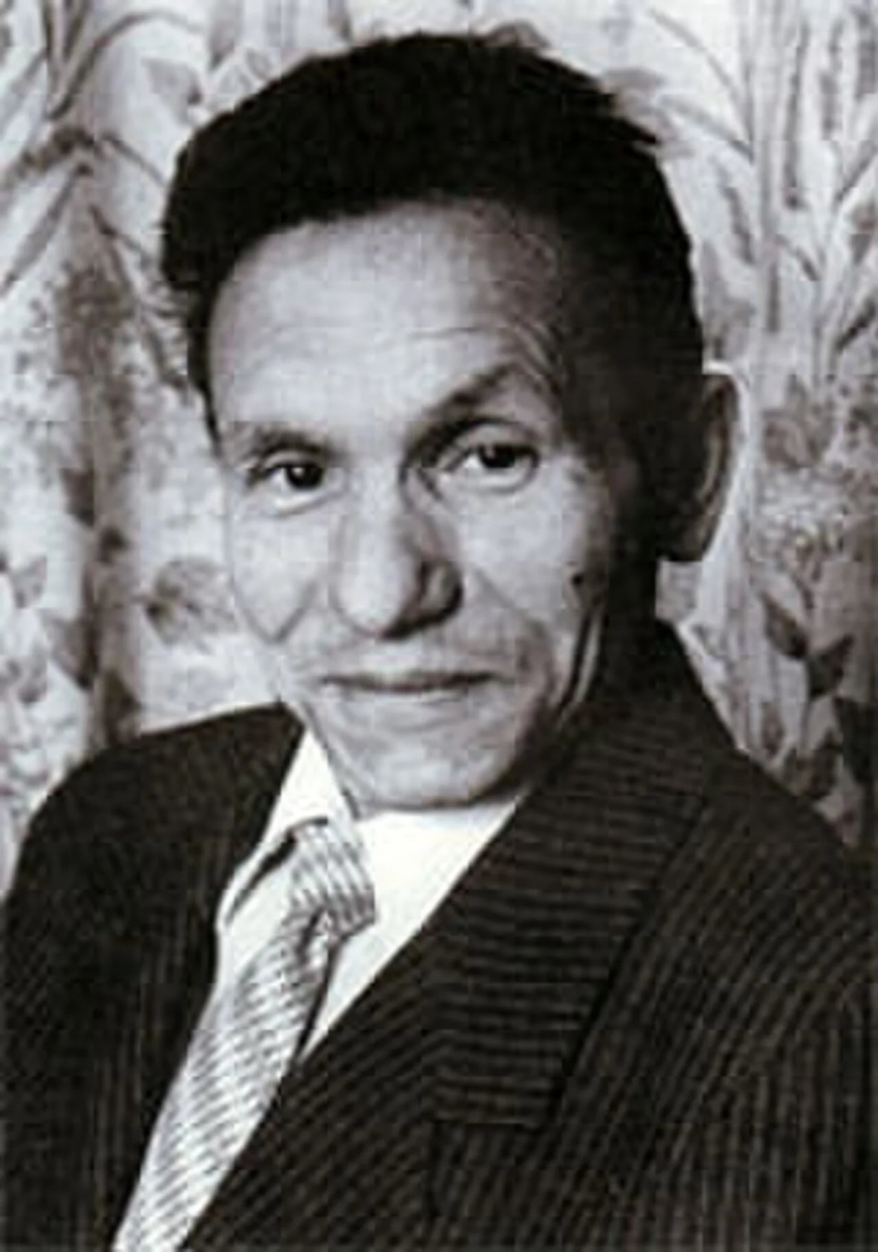 Portrait of Fänis Yarullin (1938–2011) – memorial page