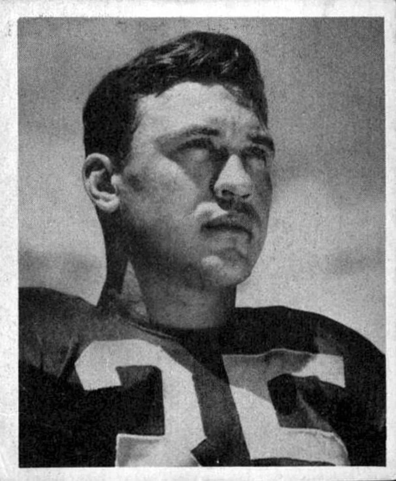 Portrait of Bill Dudley (1921–2010) – memorial page