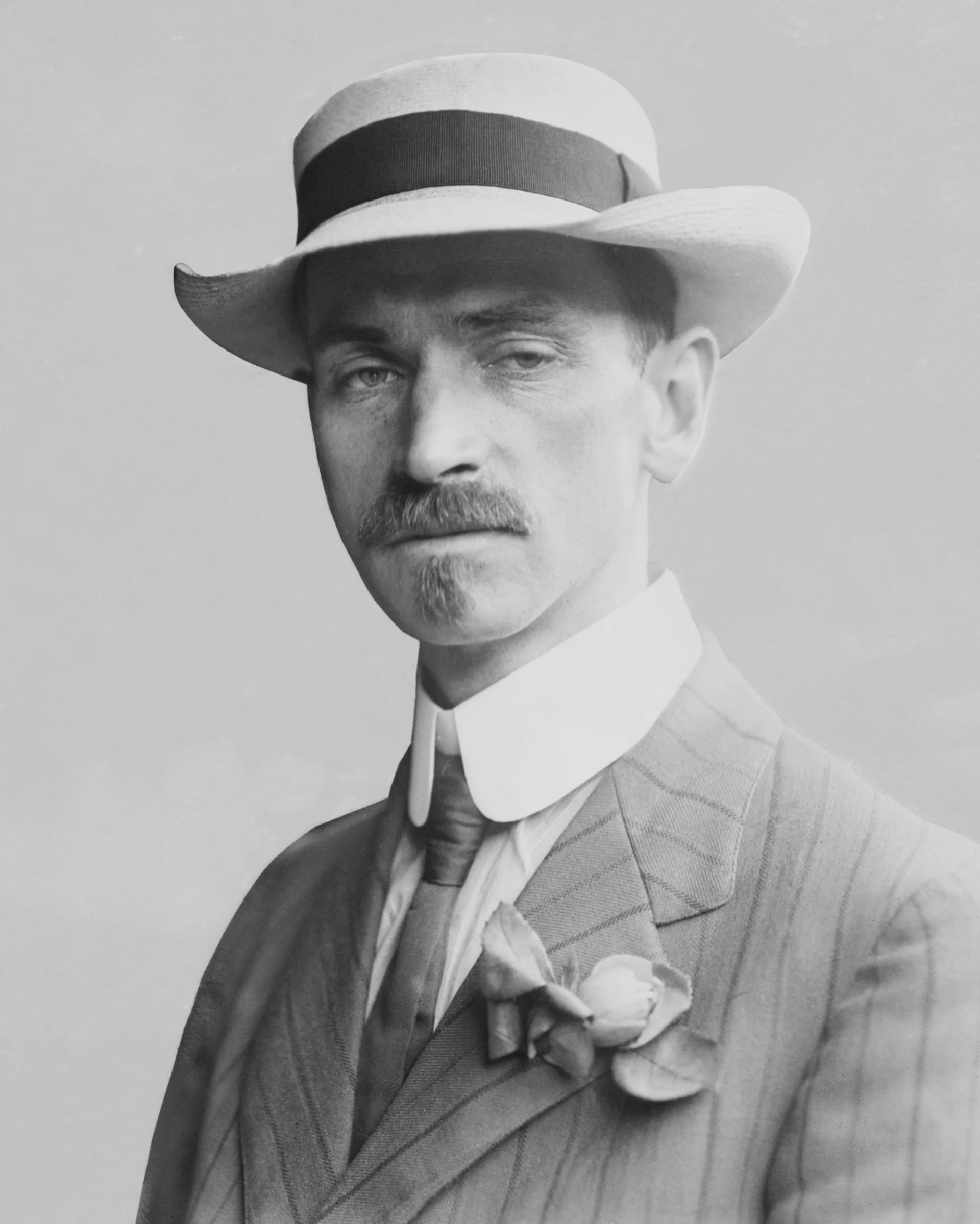 Portrait of Glenn Curtiss (1878–1930) – memorial page