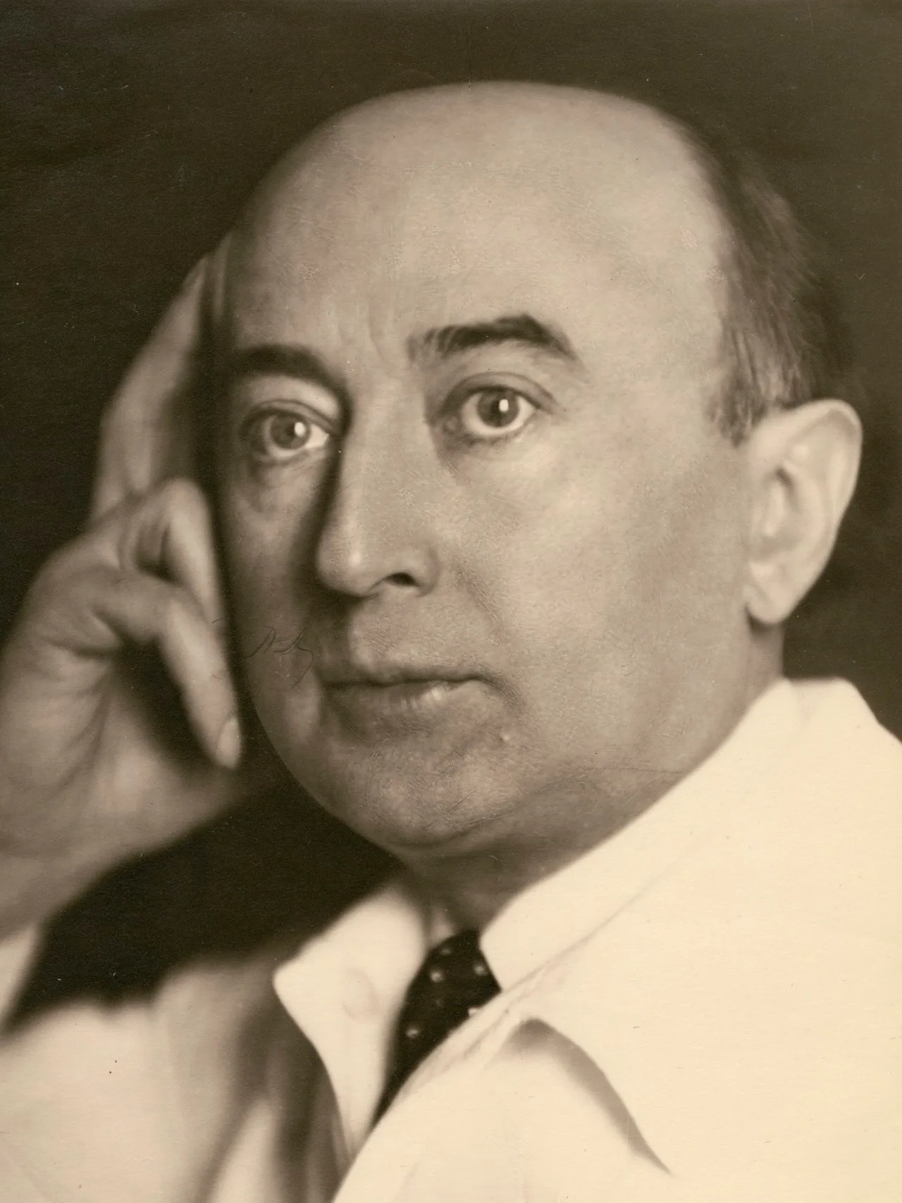 Porträt von Henri Mondor (1885–1962) – Gedenkseite
