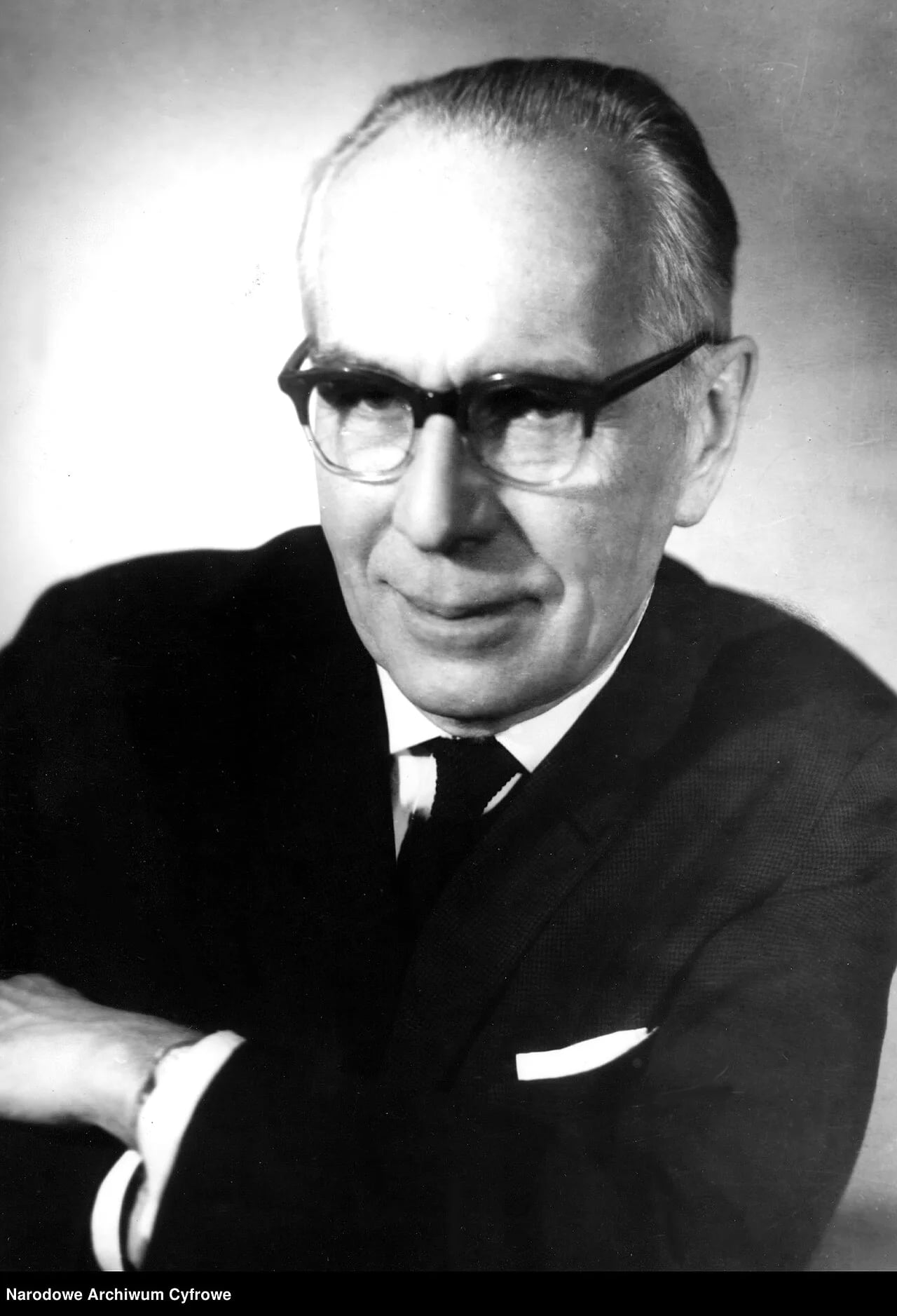 Porträt von Jan Zachwatowicz (1900–1983) – Gedenkseite