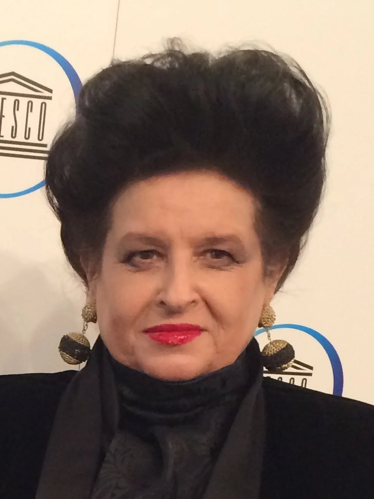 Porträt von Mariana Nicolesco (1948–2022) – Gedenkseite