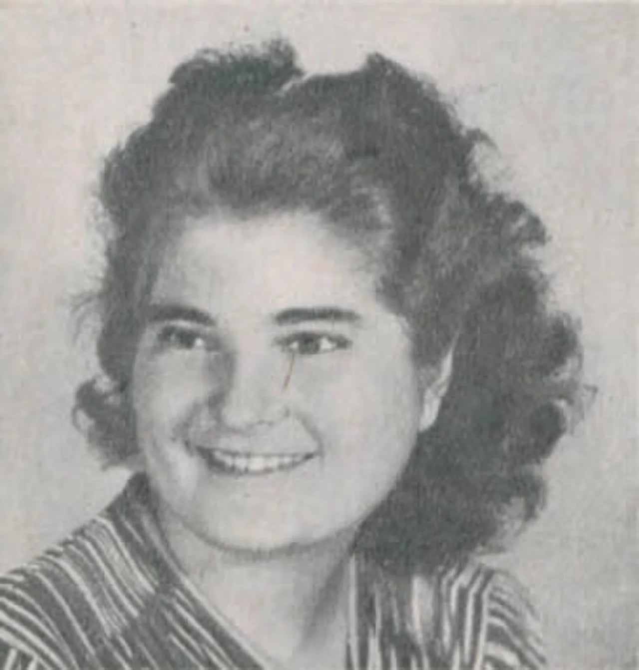 Portrait of Annie Kriegel (1926–1995) – memorial page