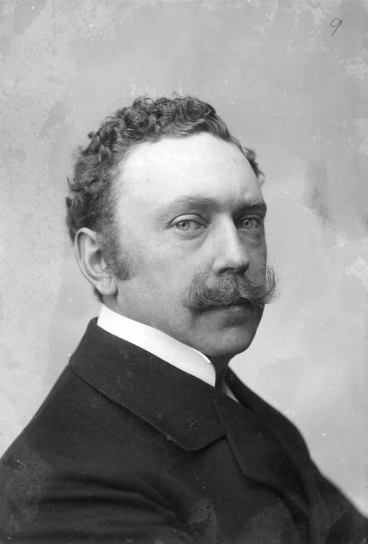 Porträt von Gustav Lærum (1870–1938) – Gedenkseite