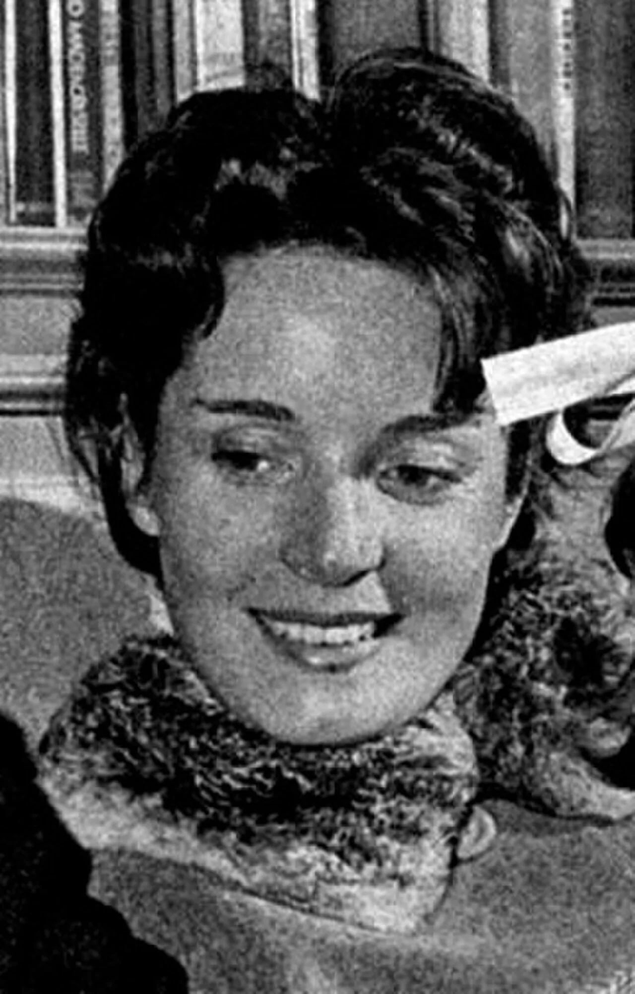 Portrait of Suzanne Cloutier (1923–2003) – memorial page