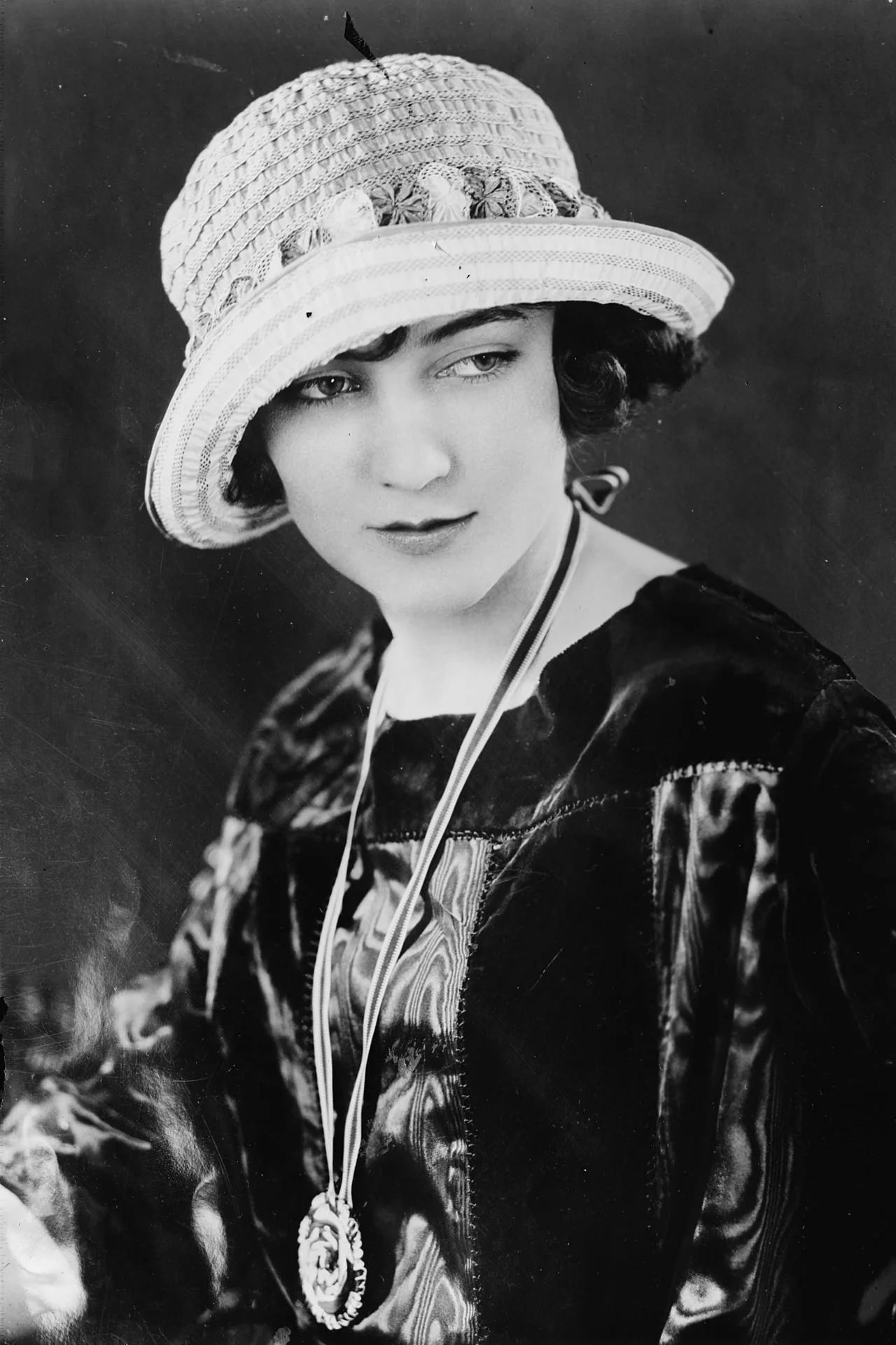 Porträt von Jane Winton (1905–1959) – Gedenkseite