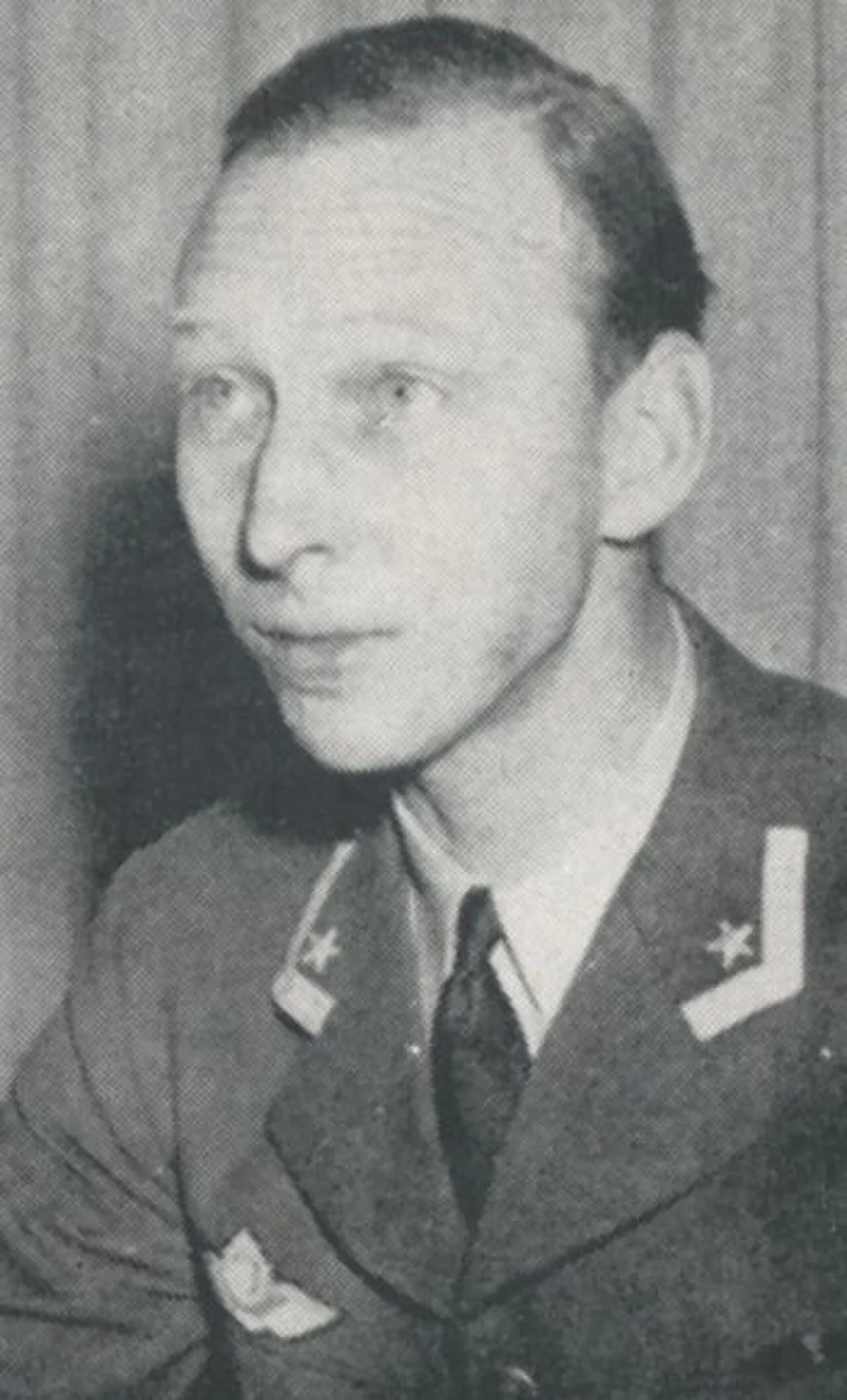 Portrait of Bjarne Øen (1898–1994) – memorial page