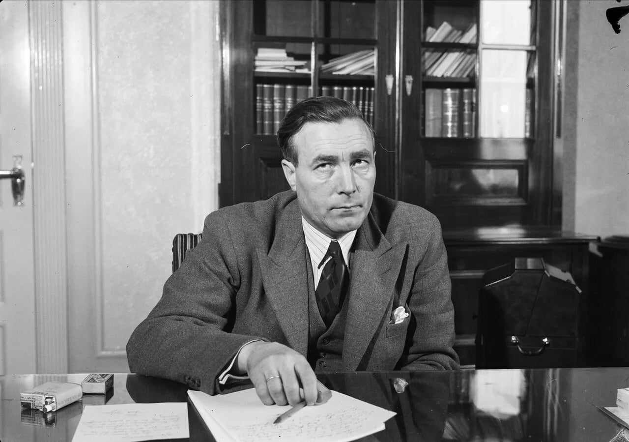 Portrait of Olav Meisdalshagen (1903–1959) – memorial page