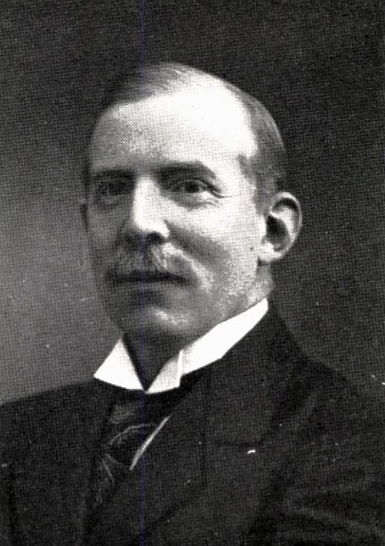 Portrait of Paul Armin Due (1870–1926) – memorial page