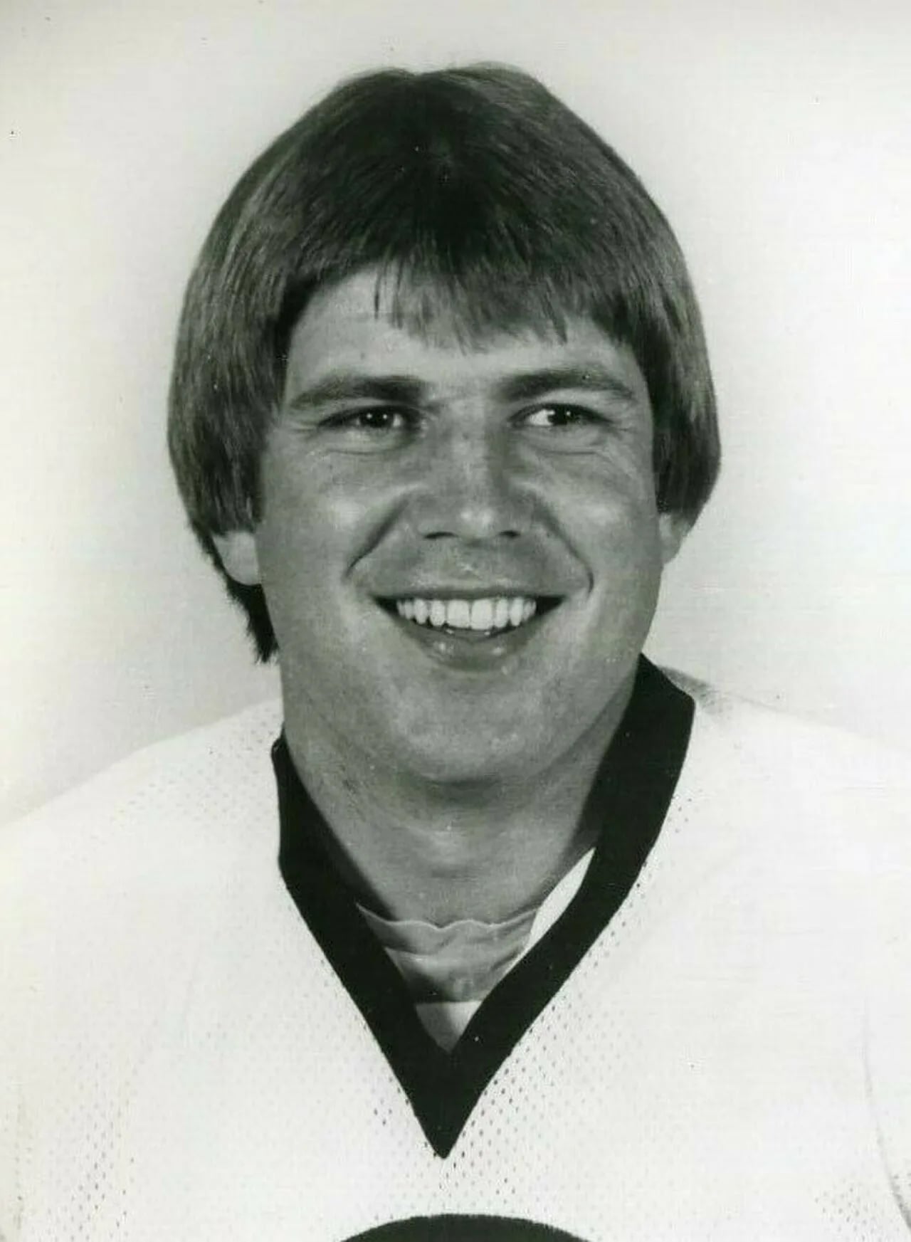 Porträt von Peter McNab (1952–2022) – Gedenkseite