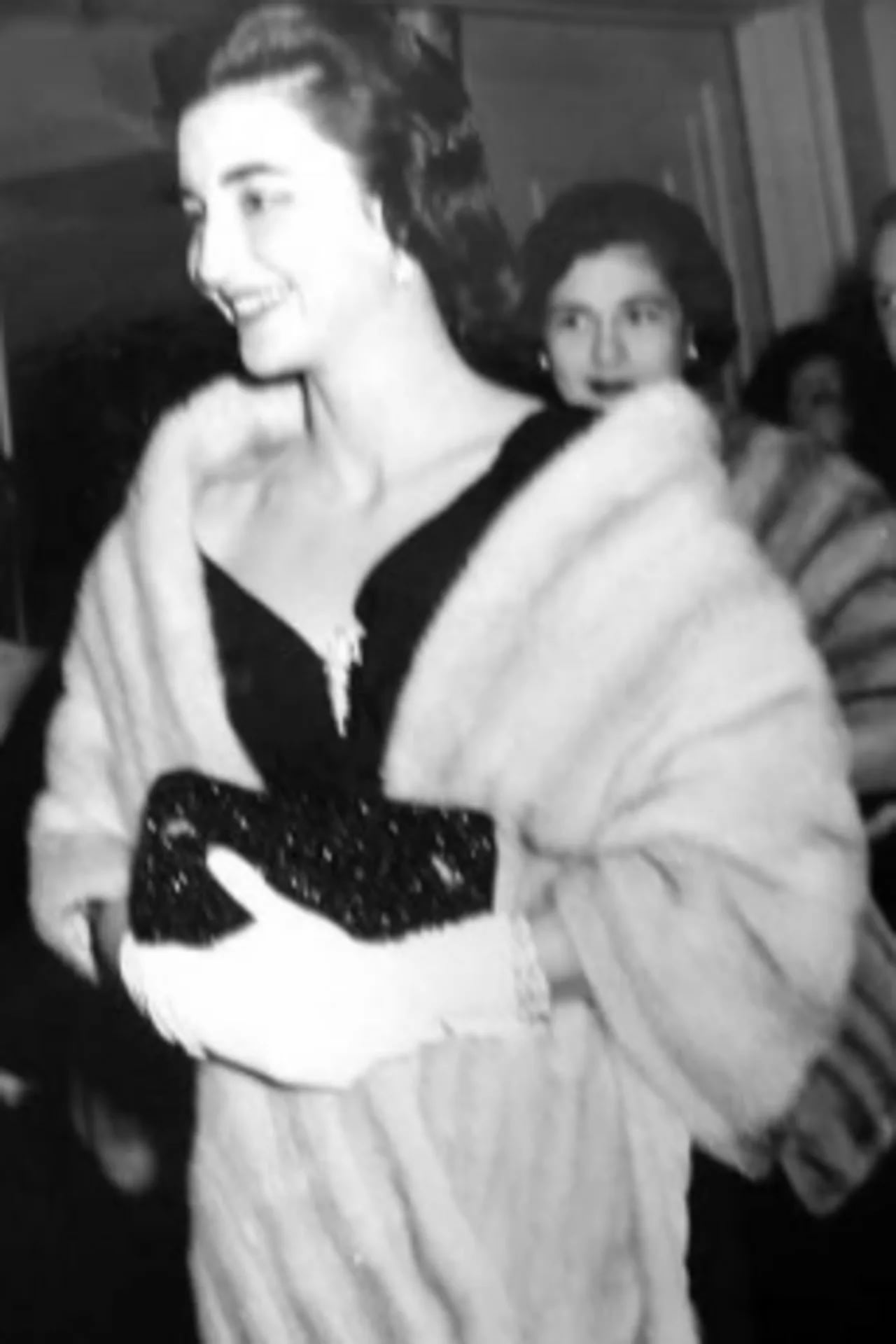 Porträt von Hope Portocarrero (1929–1991) – Gedenkseite