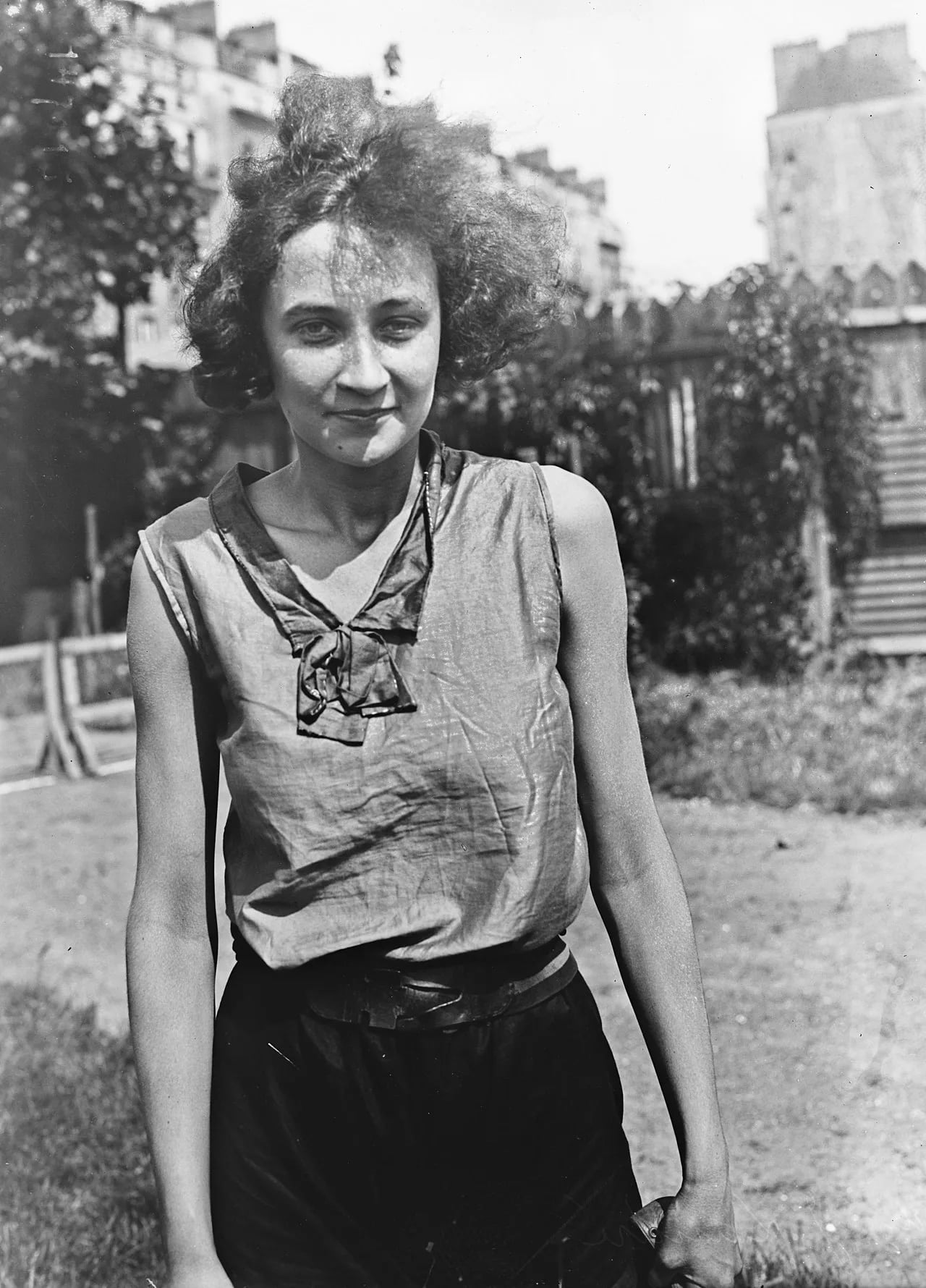 Porträt von Jacqueline Mulot (1910–2007) – Gedenkseite