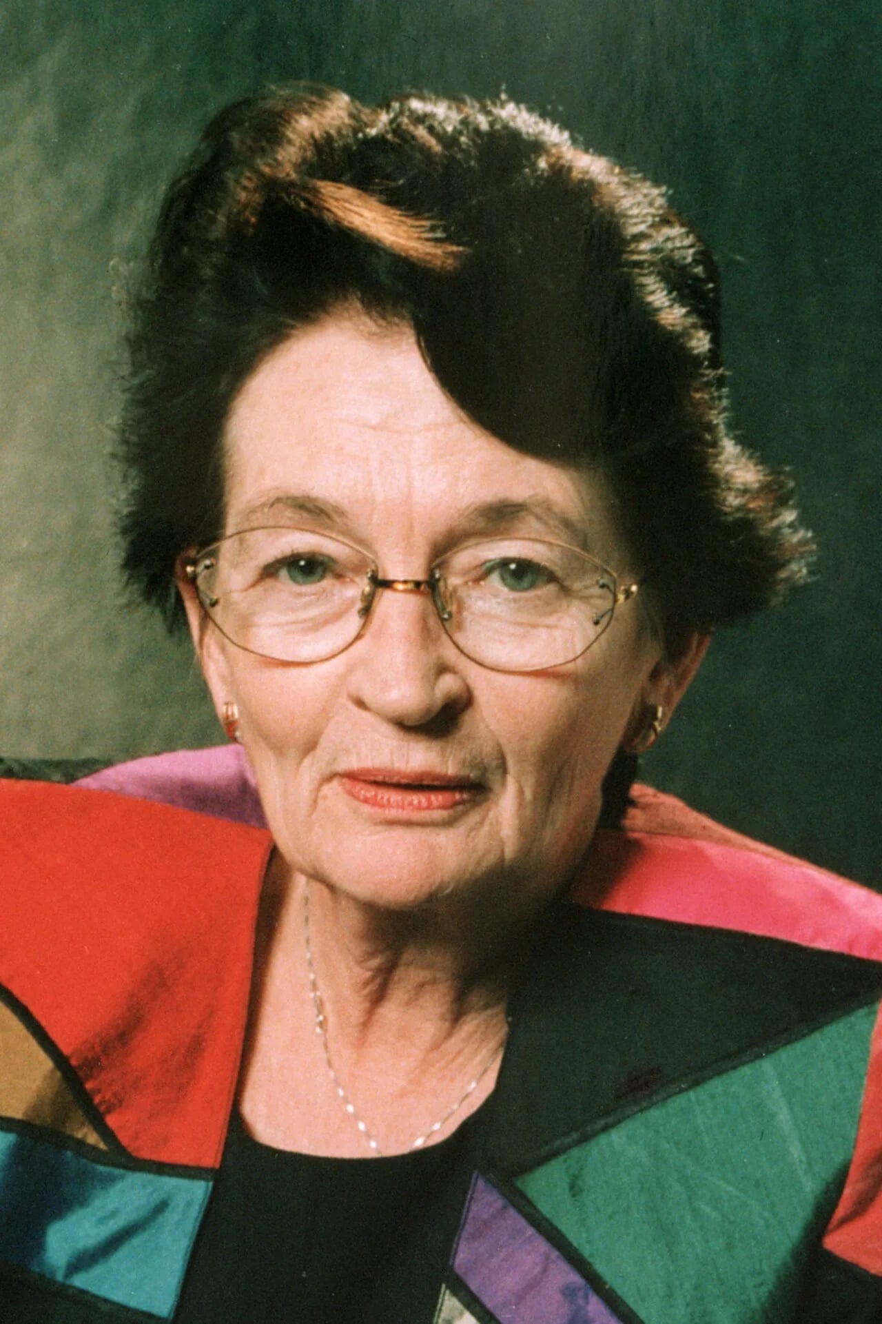Portrait of Anita Gradin (1933–2022) – memorial page
