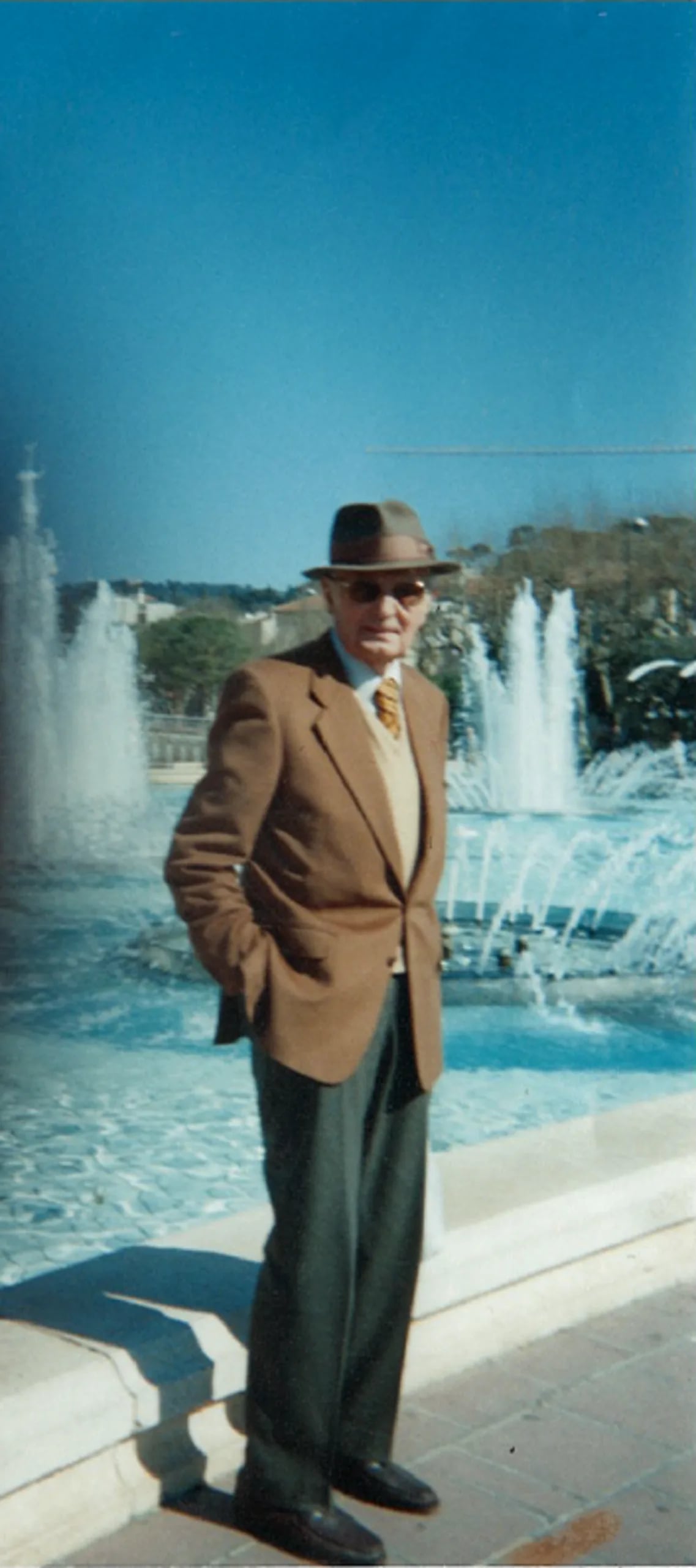 Portrait of René Etiemble (1909–2002) – memorial page