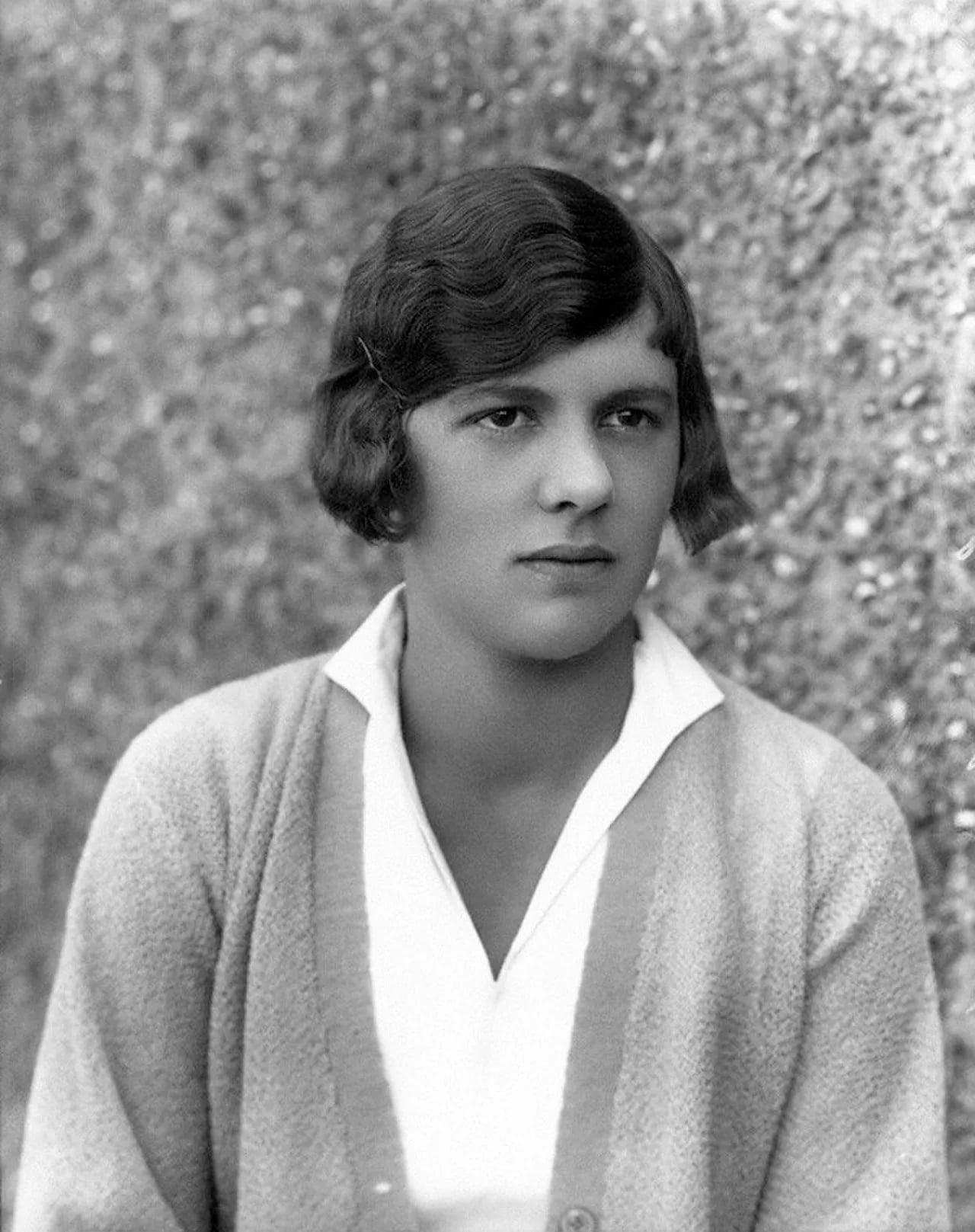 Portrait of Joan Fry (1906–1985) – memorial page